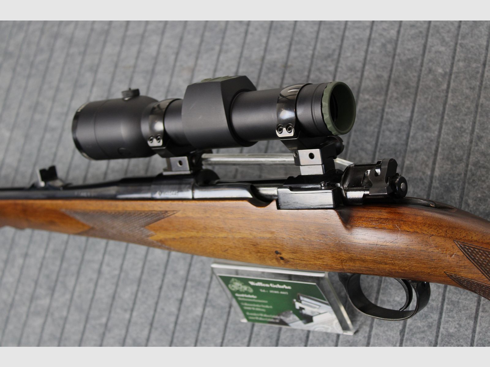 Akah 98er (Mauser) .30-06SPR. Aimpoint Hunter, Timney