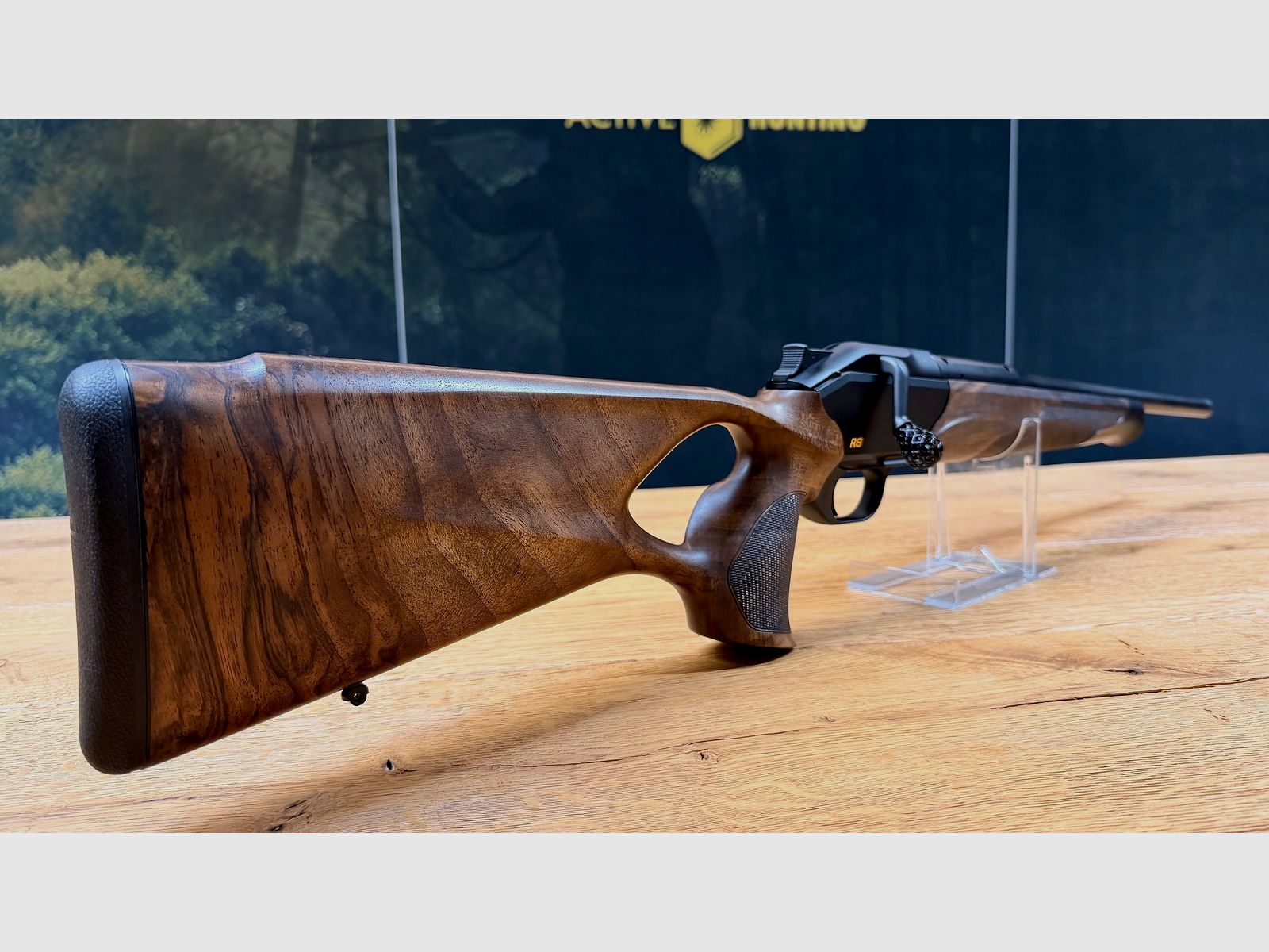 Blaser R8 Success / madera clase 4 / calibre y longitud de cañón a elección / oportunidad absoluta