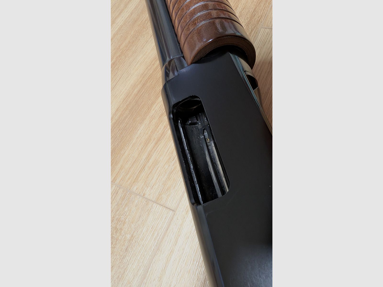 Winchester 1300 Defender, Vorderschaftrepetierflinte, 12/76