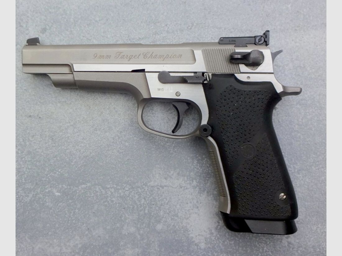 SMITH & WESSON TARGET CHAMPION Pistole
