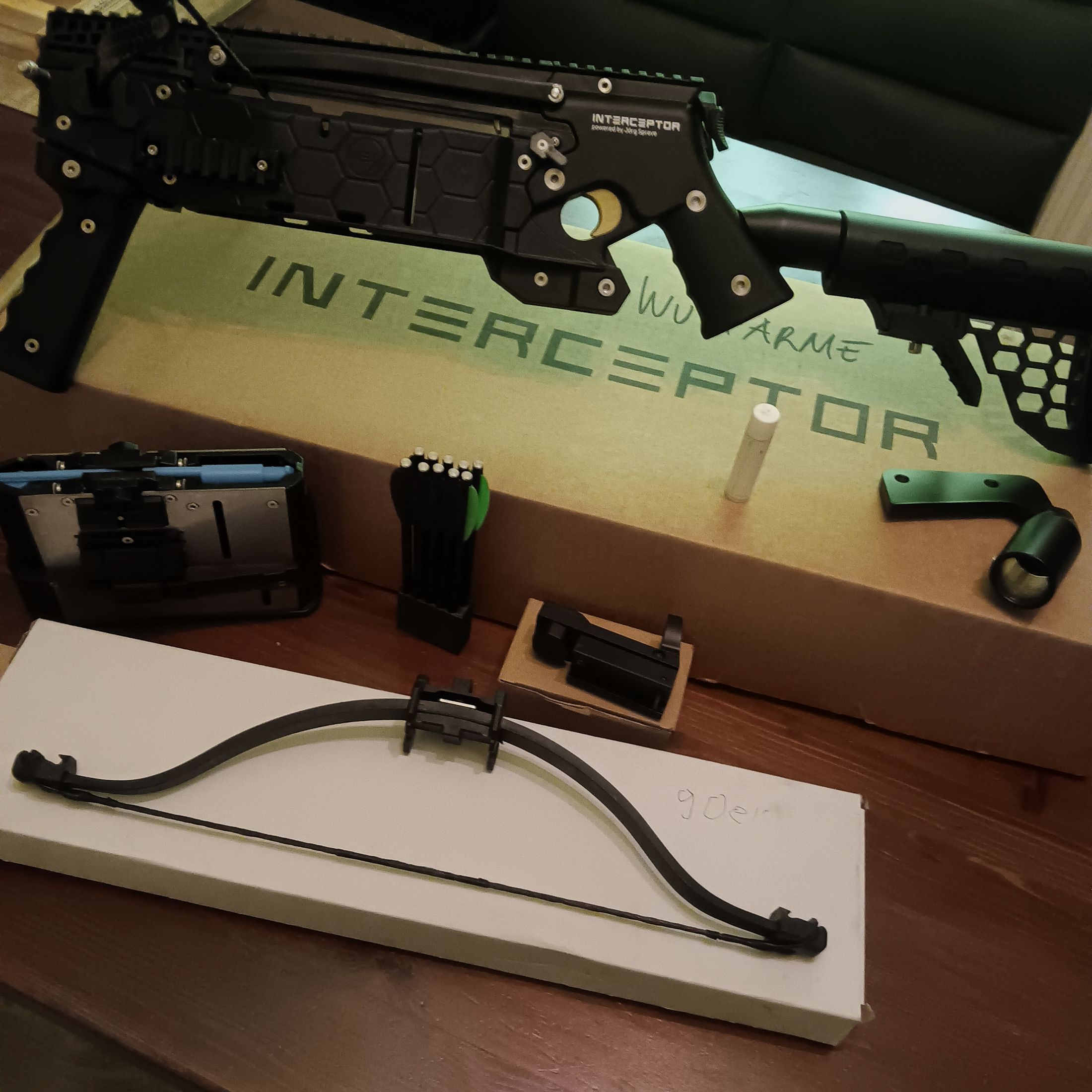Mey Interceptor ballesta con accesorios