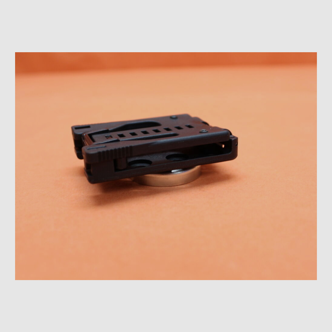 Höppner & Schumann Höppner&Schumann Uchwyt Magnesowy Multilock (J-5000) Kydex czarny (do użytku lewego/prawego)
