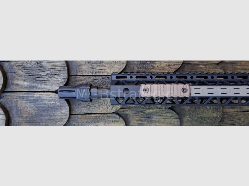 Windham Weaponry “SRC R16SFST-308” - półautomatyczna karabina .308Win system AR-10 typ AR10 z akcesoriami od BCM i Radian