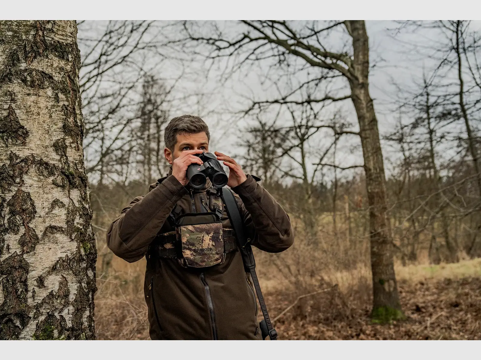 Härkila harnais pour jumelles, camouflage, image 6 sur 6
