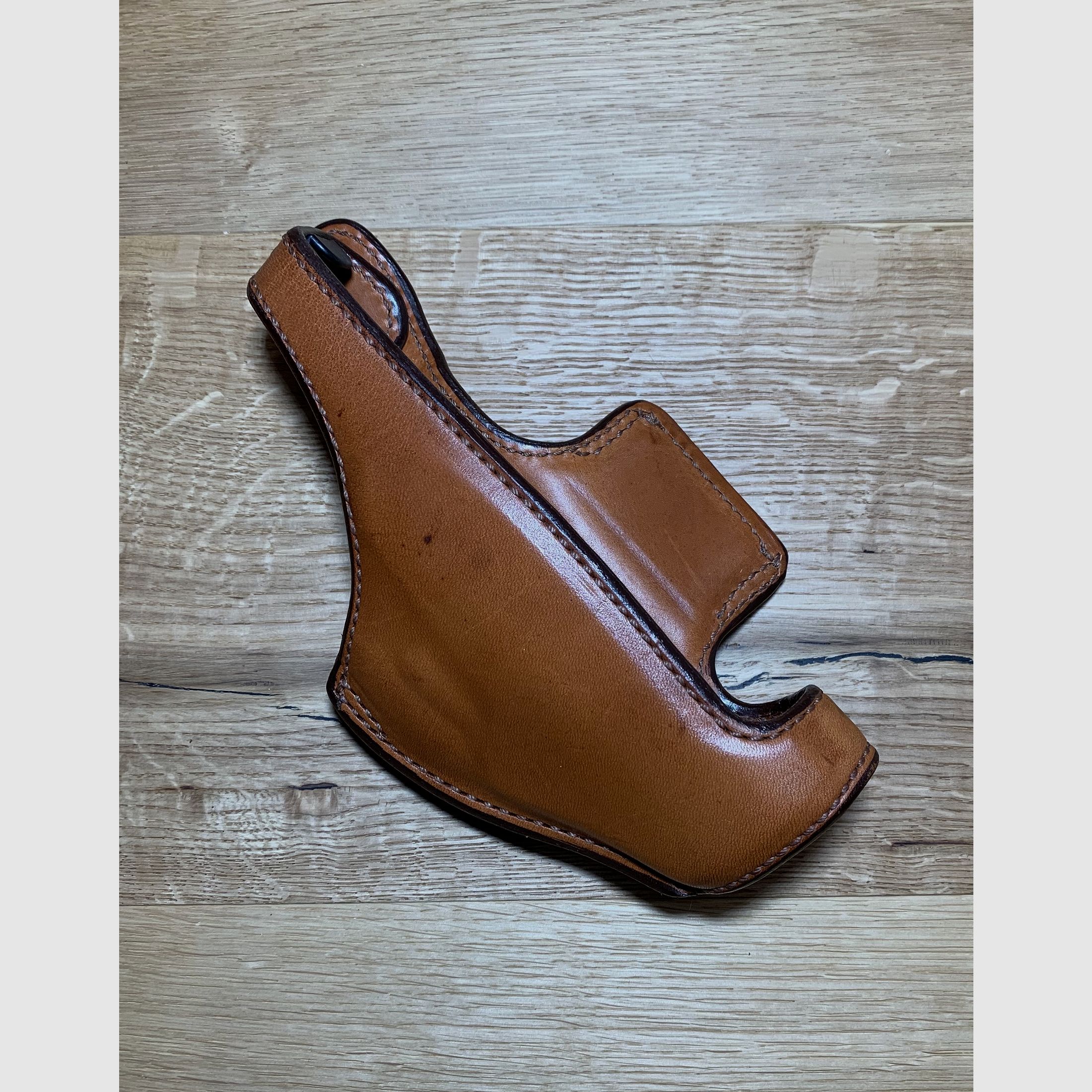Bianchi # 81 leather holster for Glock 17, WITHOUT pistol