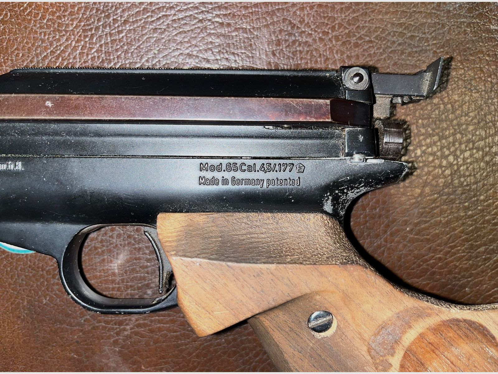 Feinwerkbau Mod. 65 4,5/.177, Federdruck / Seitenspanner