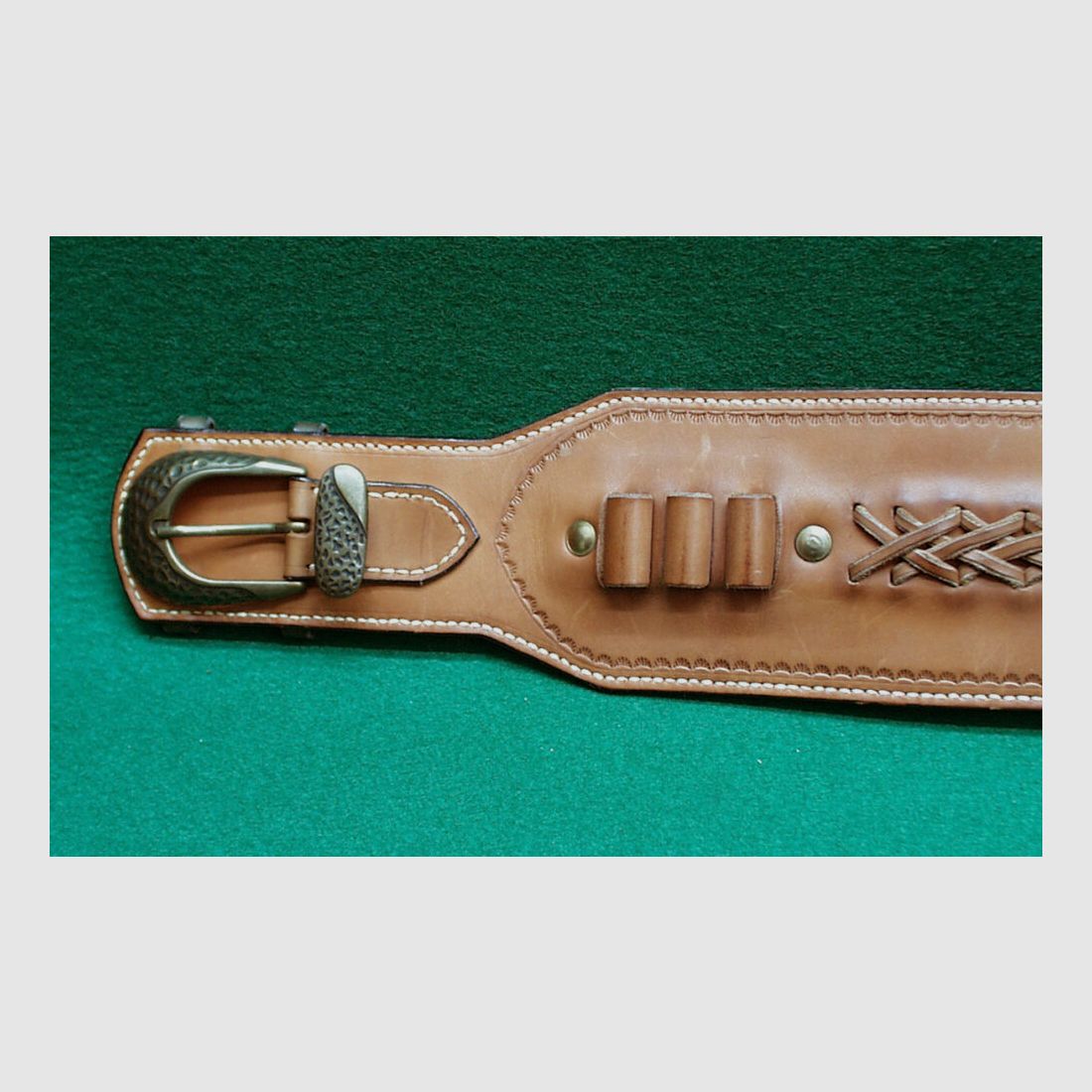 Custom Made Patronengürtel Leder