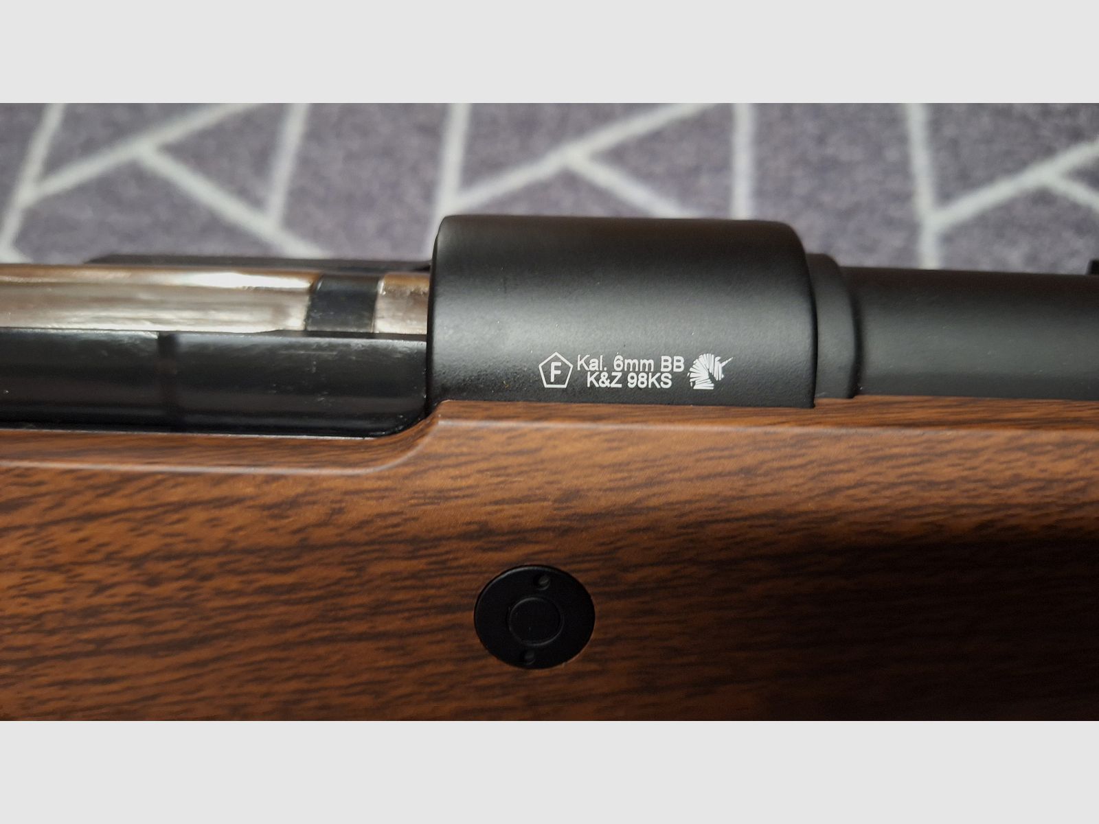 Karabiner 98K Bolt-Action Springer Gewehr mit Hülsenauswurf 6mm BB Holzoptik - Neuwertig!