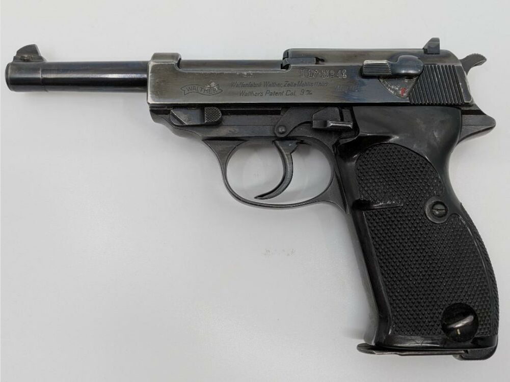 Walther Zella-Mehlis HP Schwedische M/39 mit Regiment ID