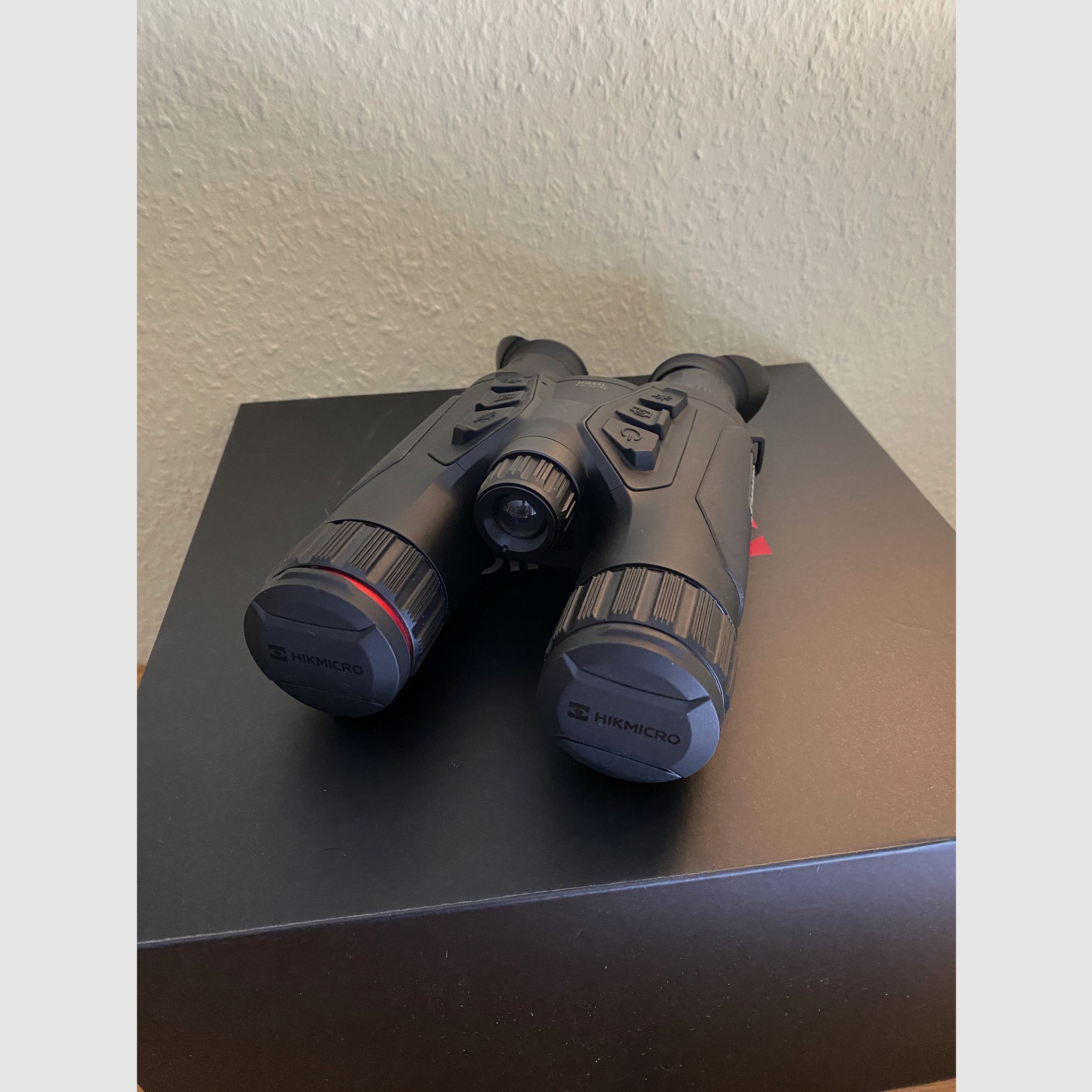 Hikmicro Habrok 4K HQ35L 5.5-22x60 appareil de caméra thermique