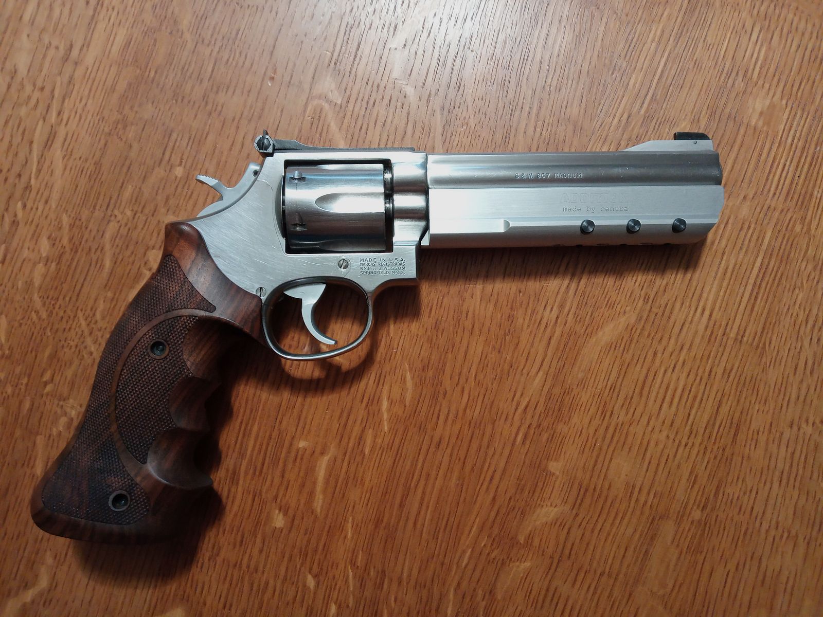 Revolver S&W 686  -  6 Zoll  -  .357Mag.