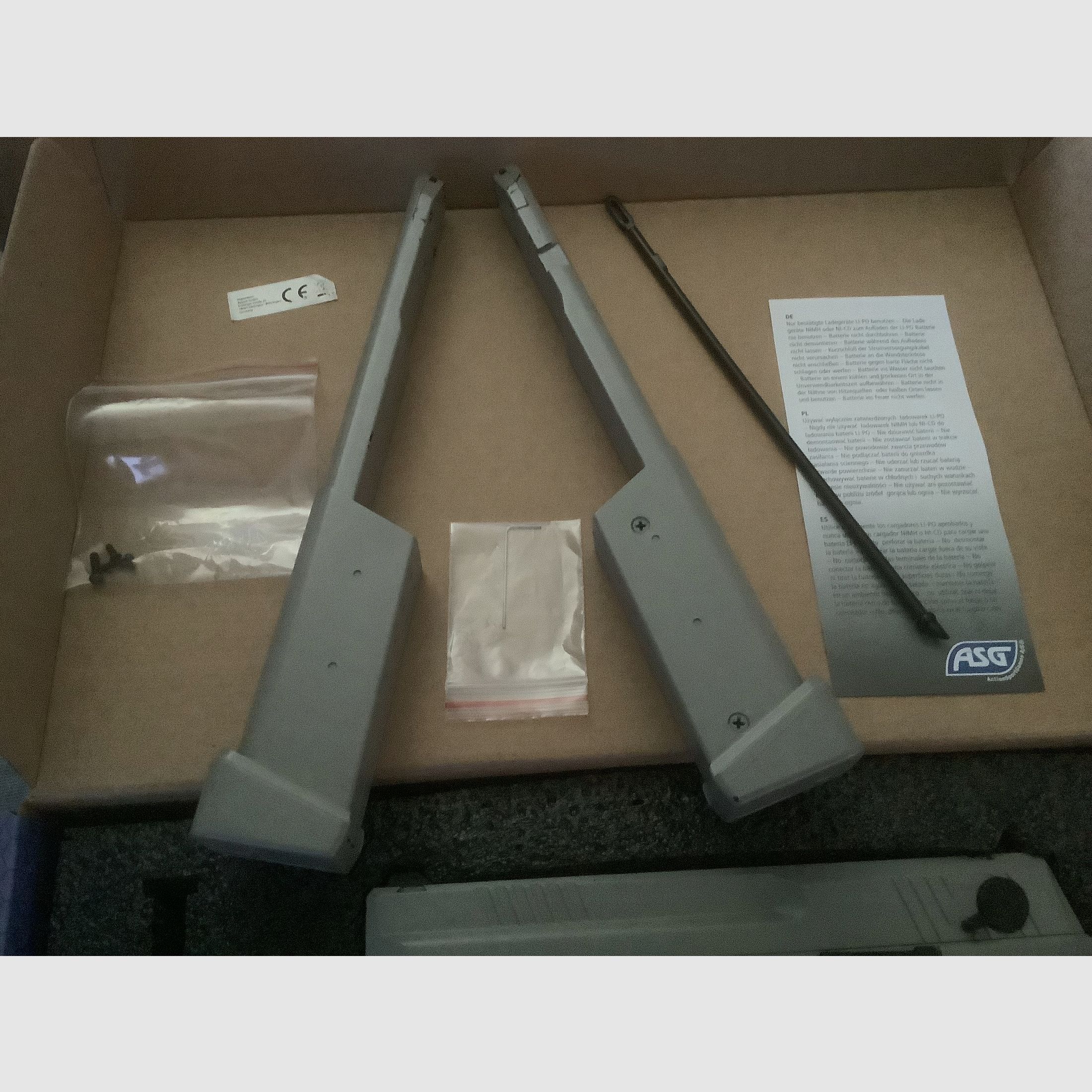 Cyma 127 Mosfed Edition 3 AEP pistol 0,5 joule in grijs