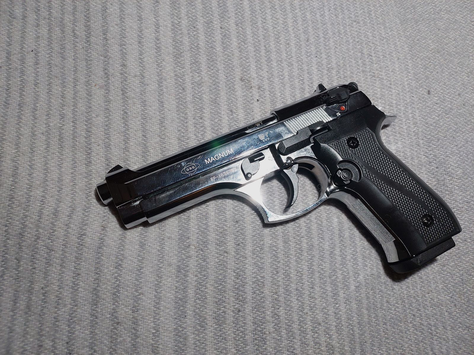Ekol Firat Magnum pistolet de défense chromé cal. 9mm P.A.K. (PTB 973) comme neuf !