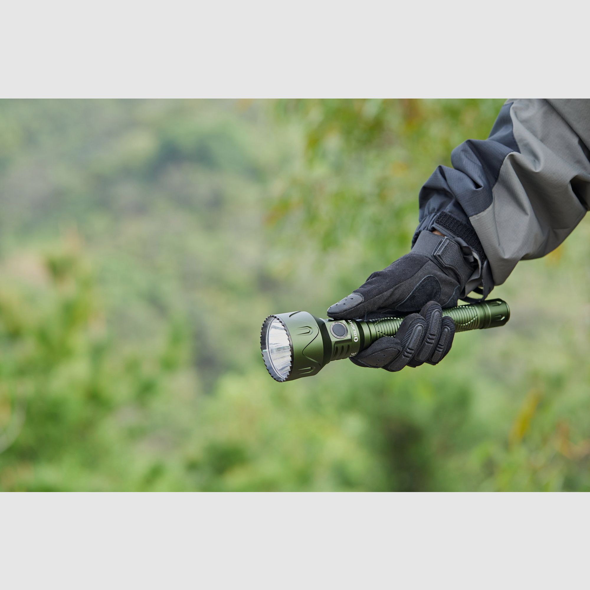 Torcia professionale Olight Javelot Turbo 2