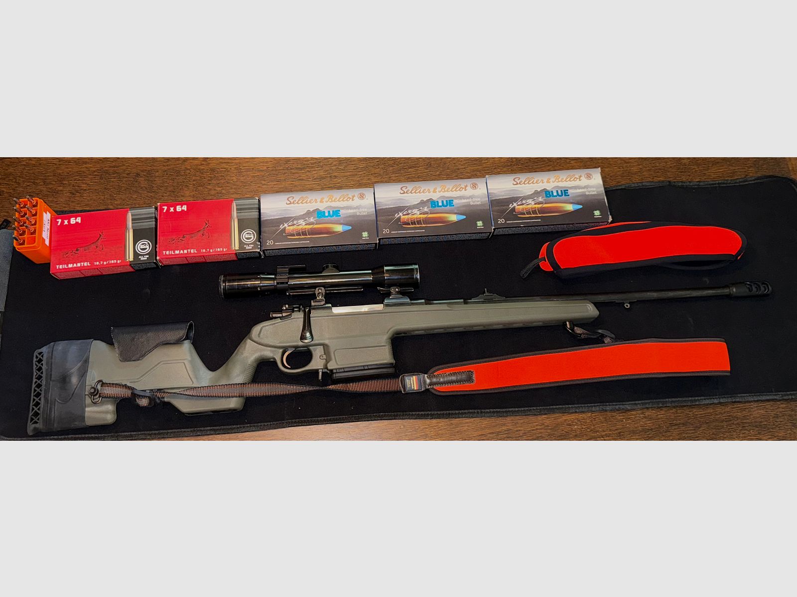 Heym 7x64 Hensoldt 1,5-6x36 Doctersight Archangel-Schaft inkl.Munition