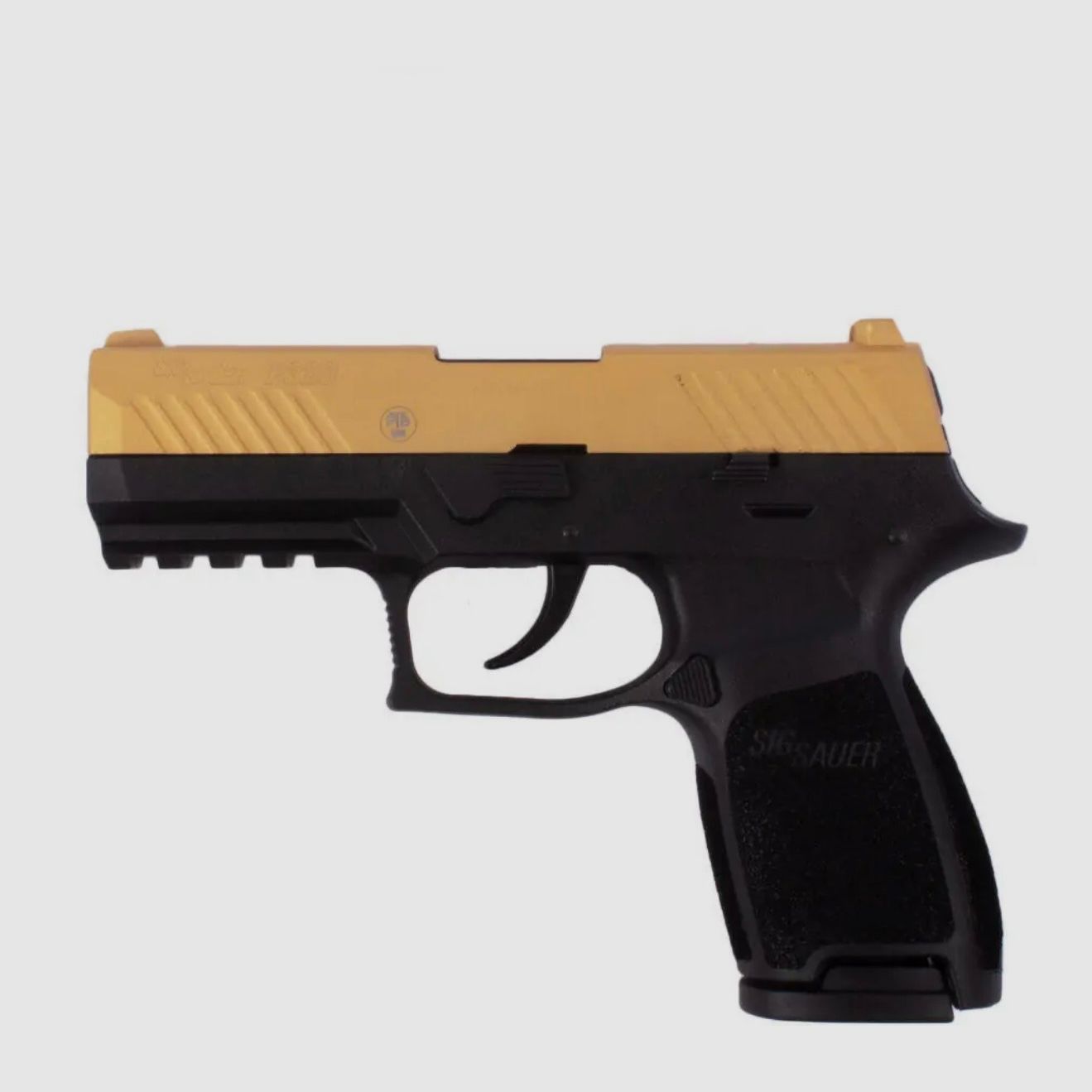SIG SAUER P320 GOLD SCHRECKSCHUSSPISTOLE IM KALIBER 9 MM P.A.K.