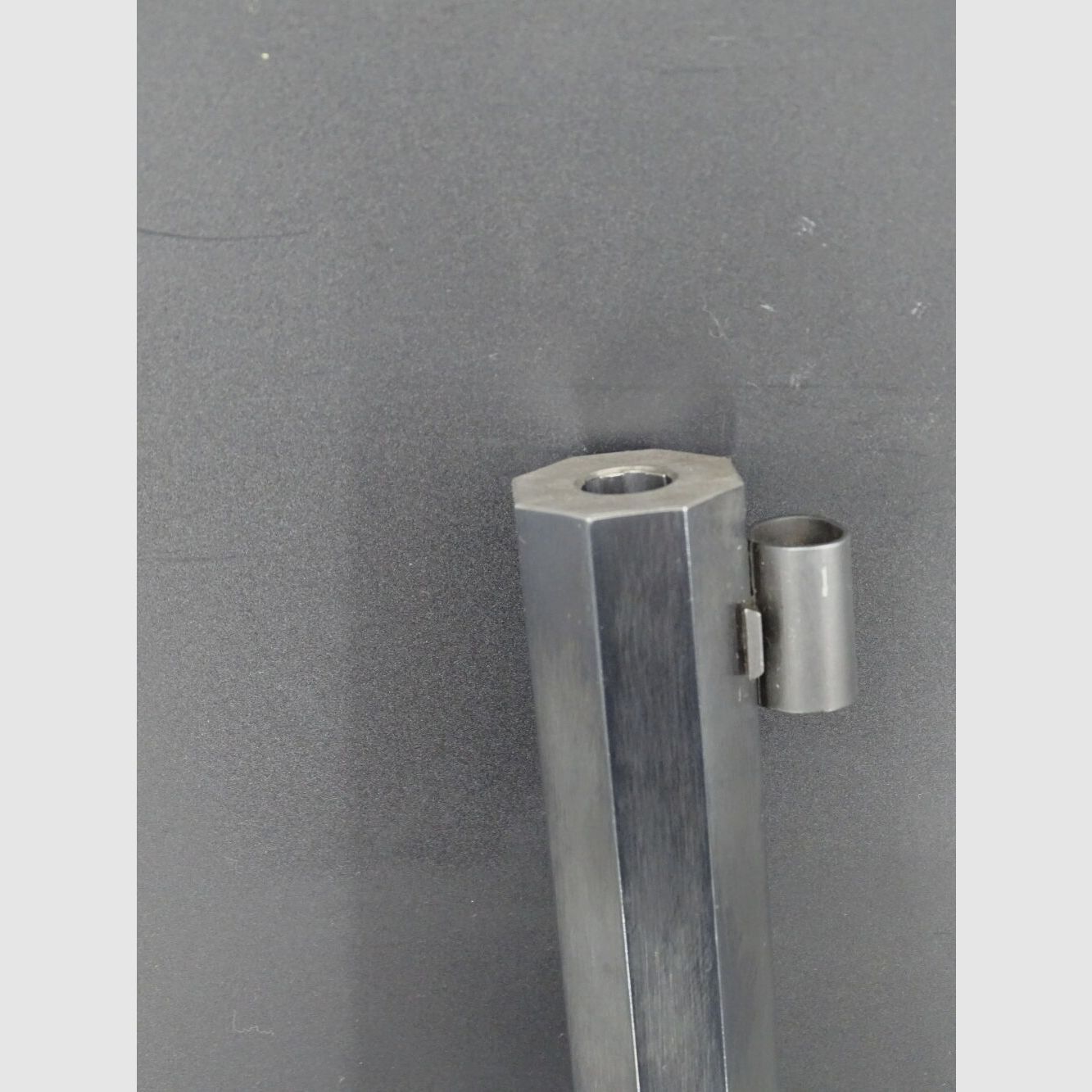 Pedersoli Rolling Block Achtkanntlauf 28mm Kaliber .45-70 Diopter Rolling Block mit Diopter