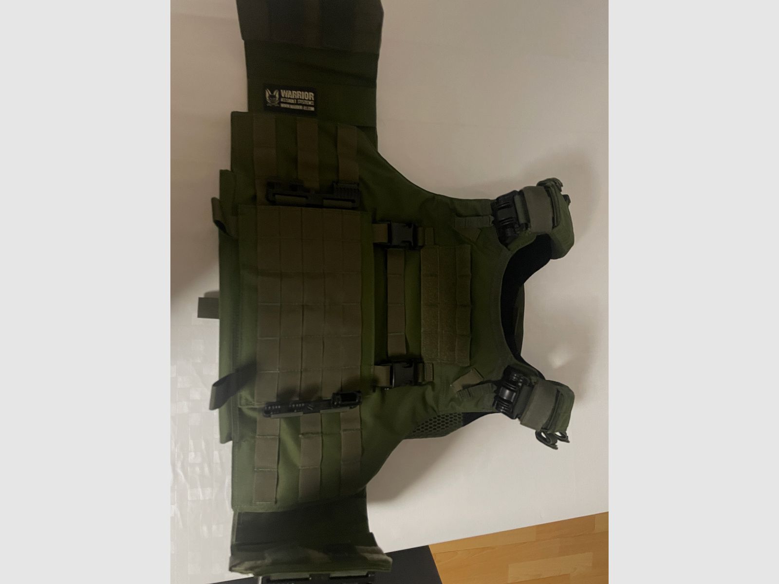 Warrior Assault Systems Quad Release Plate Carrier Oliv + Plattenträger Spartaner 