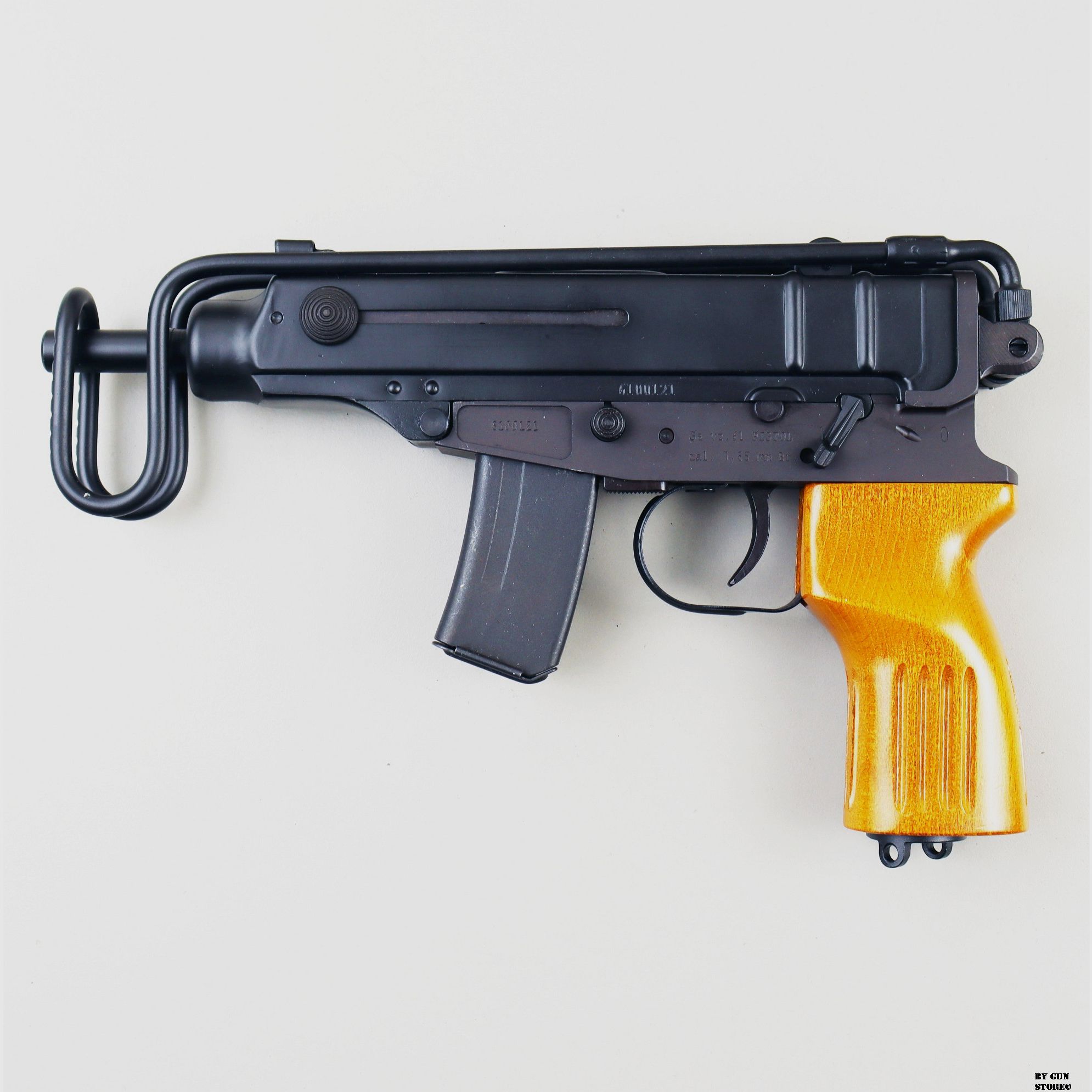 Pistolet Czech Small Arms mod. VZ.61 “SKORPION” Cal. 7,65 Br. n° de série 6100121, image 1 sur 13