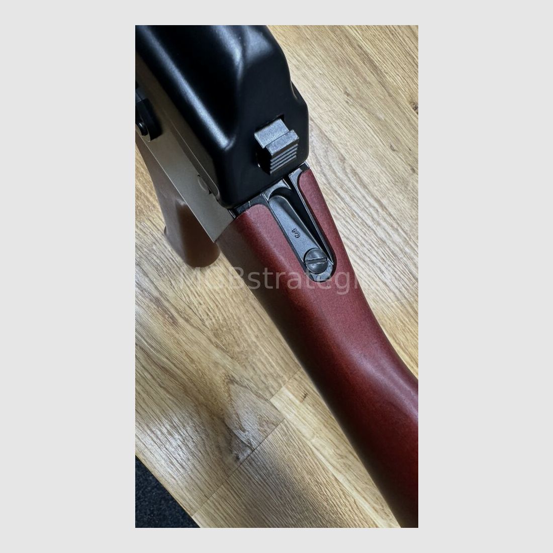 Kalashnikov USA KR103 con culata fija 7,62x39 sistema AK47 AKM AK74 versión civil AK103