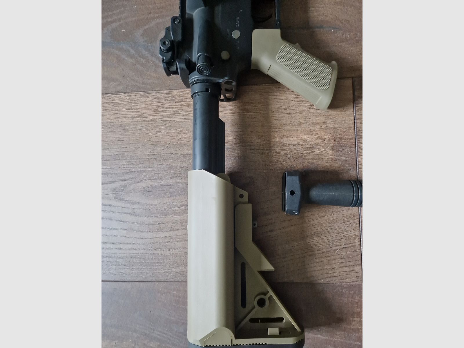 Daniel defense Mk18 Specna Arms SA-C19 AEG 1.5 Joule con batería