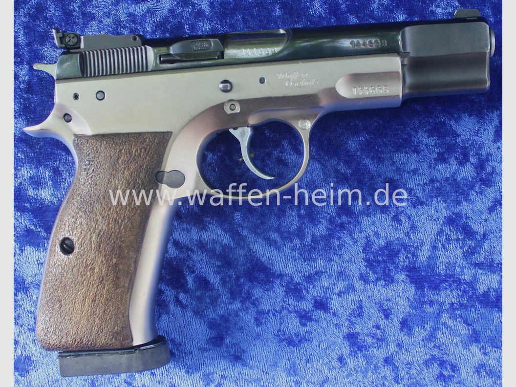 CZ Uhersky Brod CZ 75, zdjęcie 6 z 6