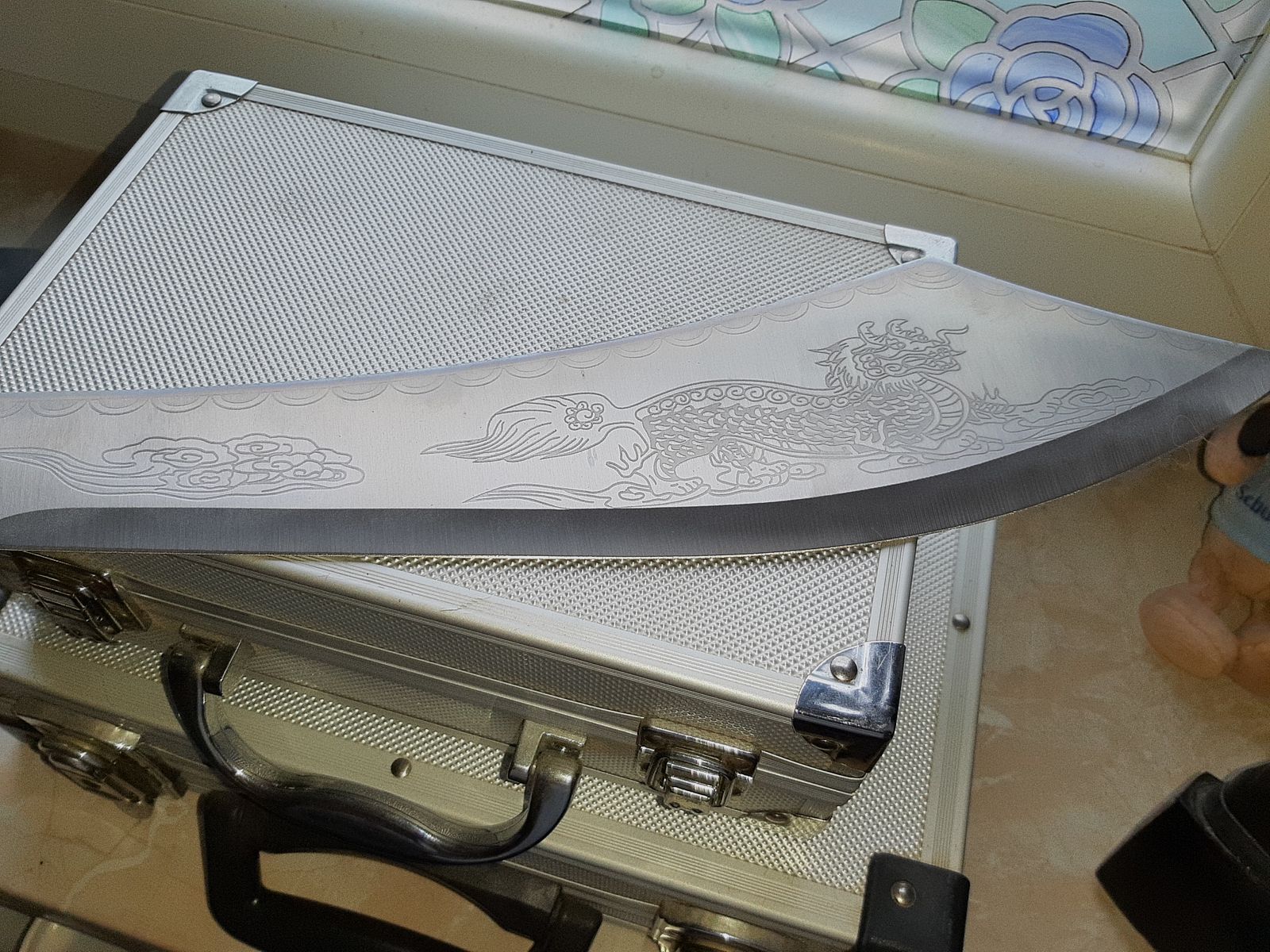 MACHETE,  über 40 Jahre, gestempelt  und ein Chinesisches  DRACHEN  BUSCHMESSER