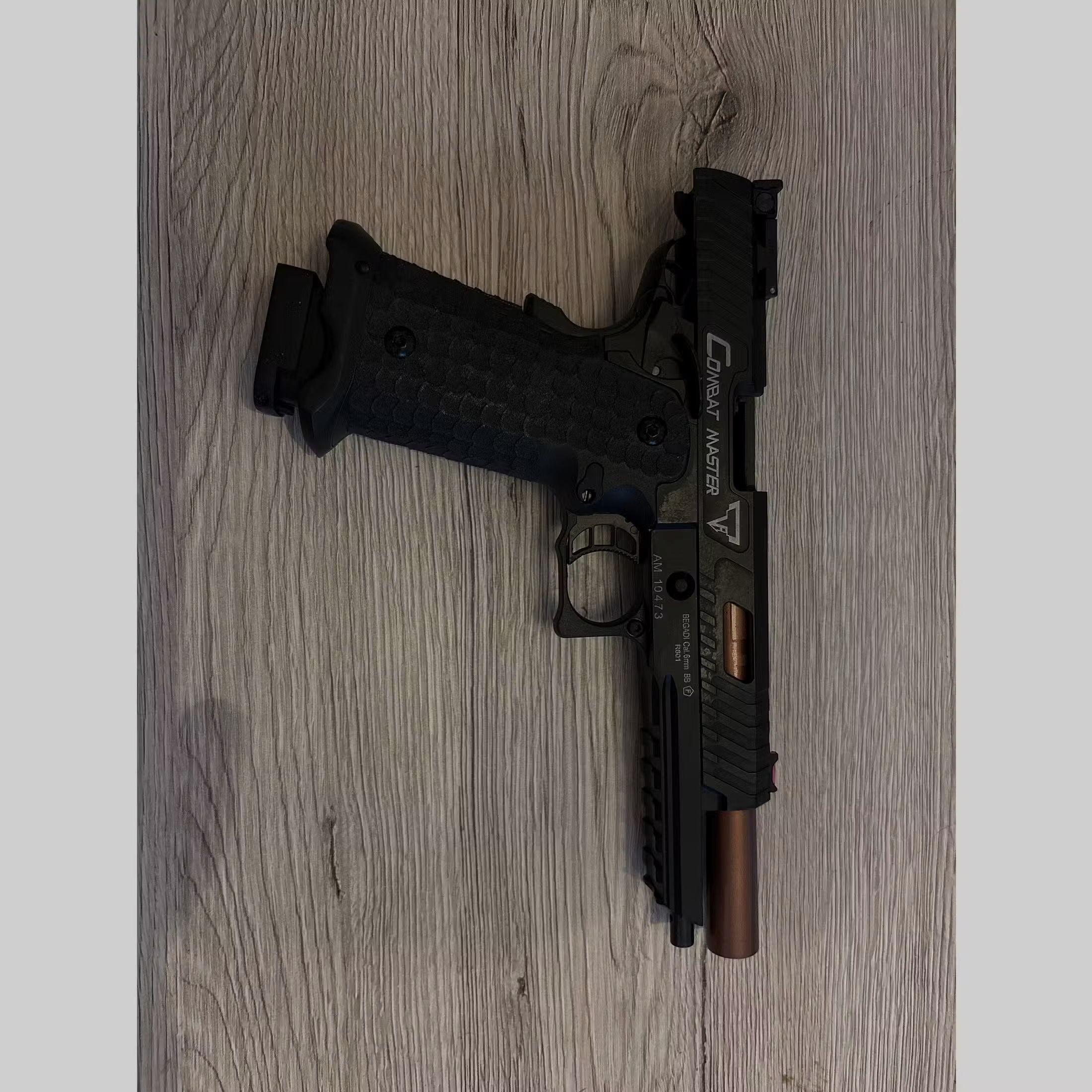 Combat Master R601
