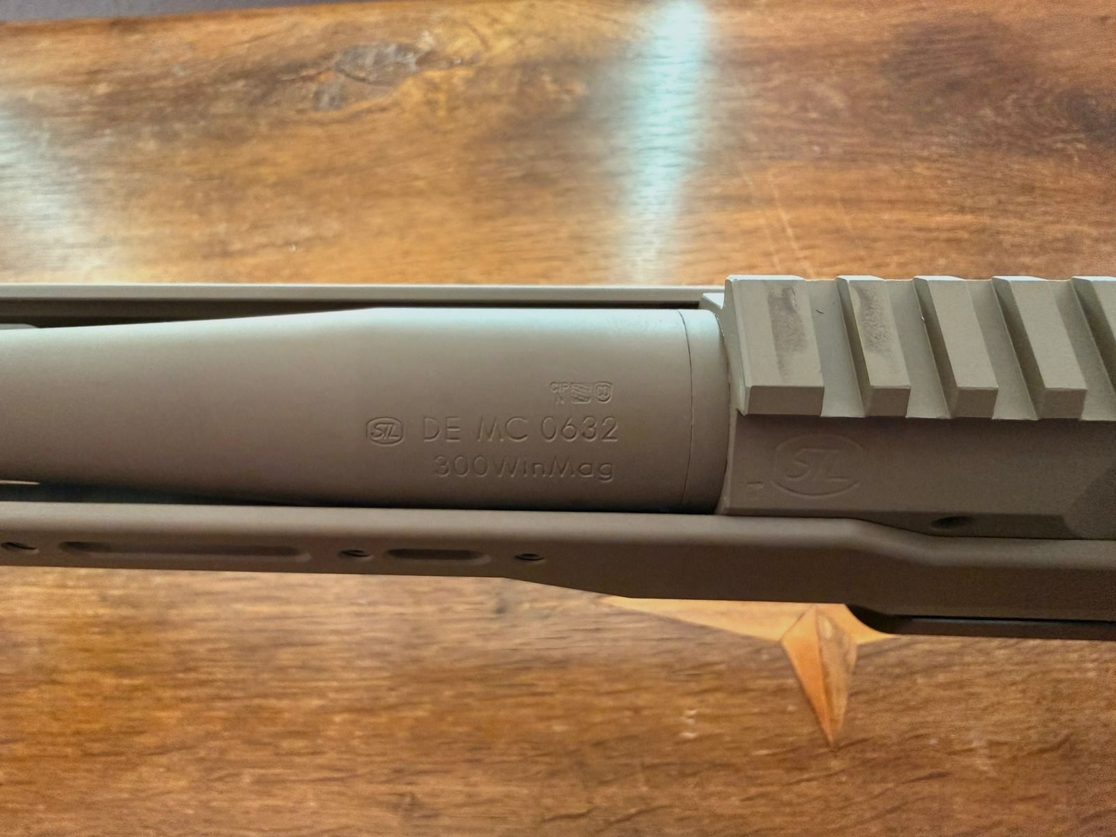 Rifle de repetición de precisión .300 Win. Mag. – Lothar Walther cañón de competición – Culata de aluminio STL-2 – Bipode Harris