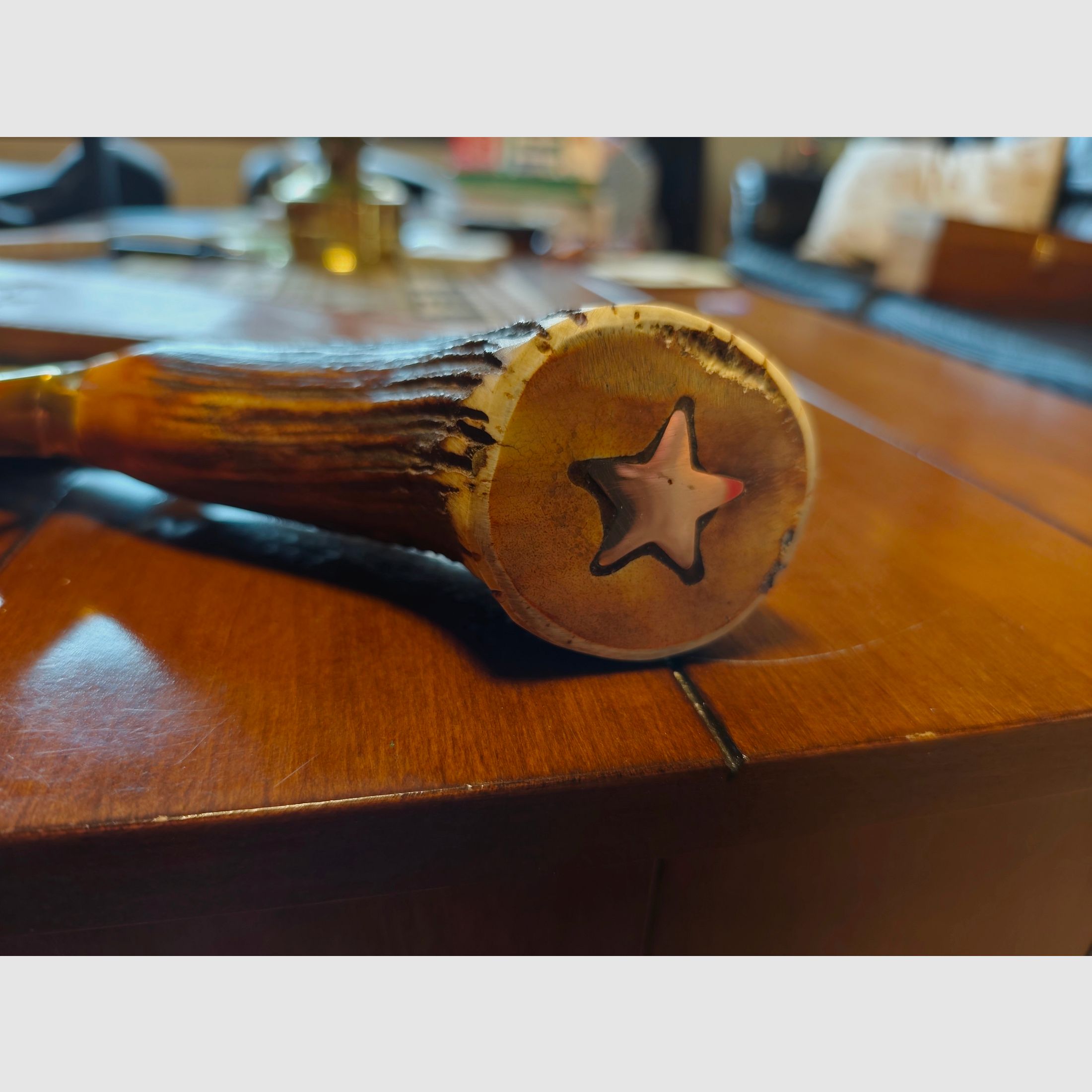 Nóż myśliwski Colt