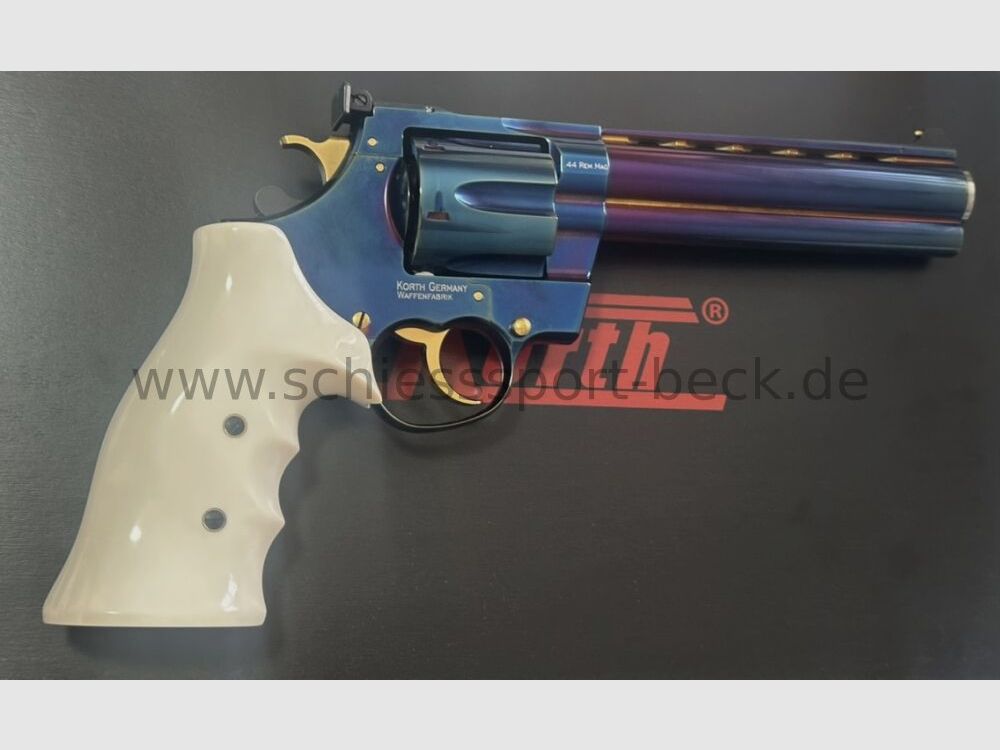 KORTH Classic Revolver 6 Zoll Blau Hochglänzend .44 Magnum