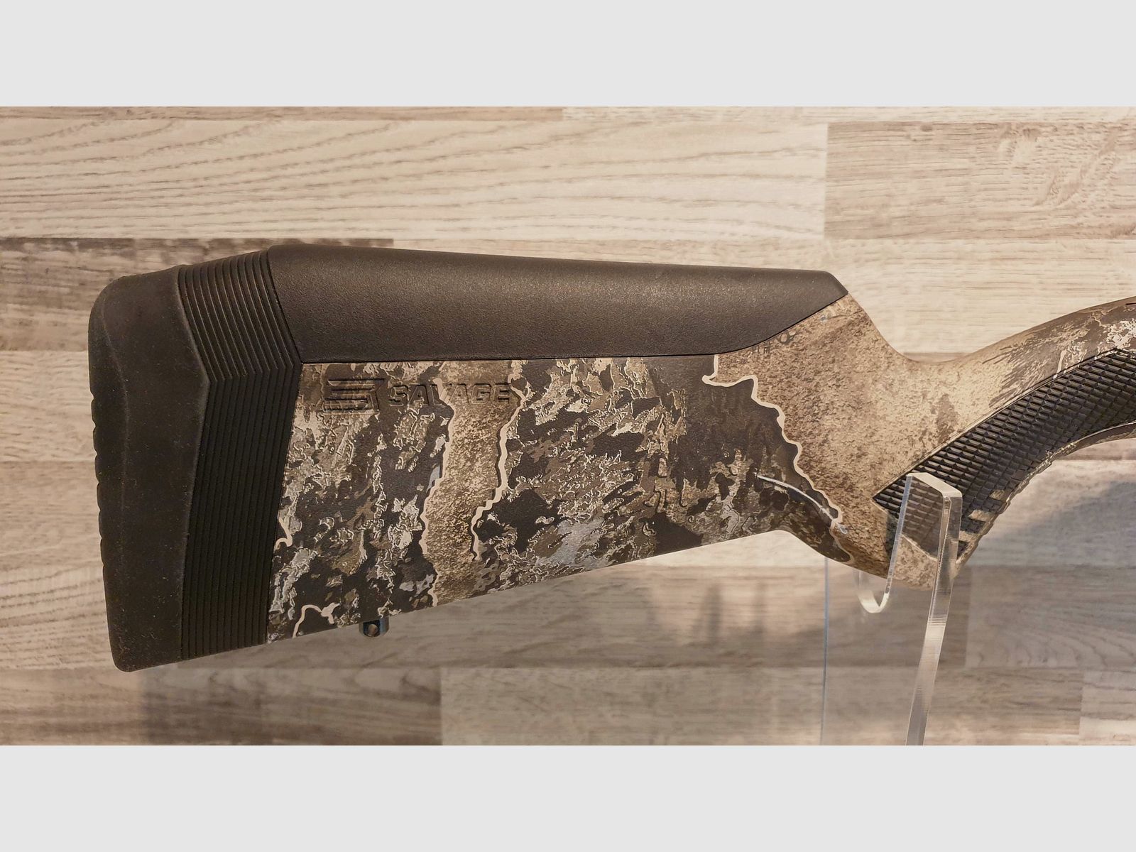 Savage 110 TIMBERLINE Cal. .30-06 - canon cannelé - filetage de bouche - Nouveauté du commerce spécialisé