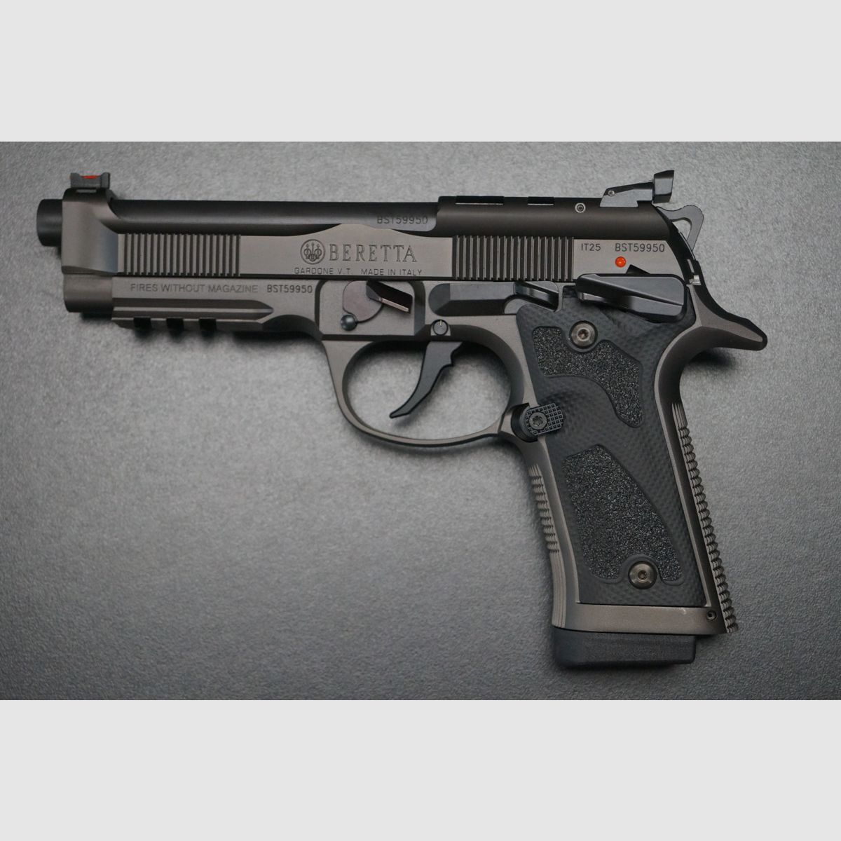 Beretta 92X Performance Dark Series Black, Bild 7 von 7