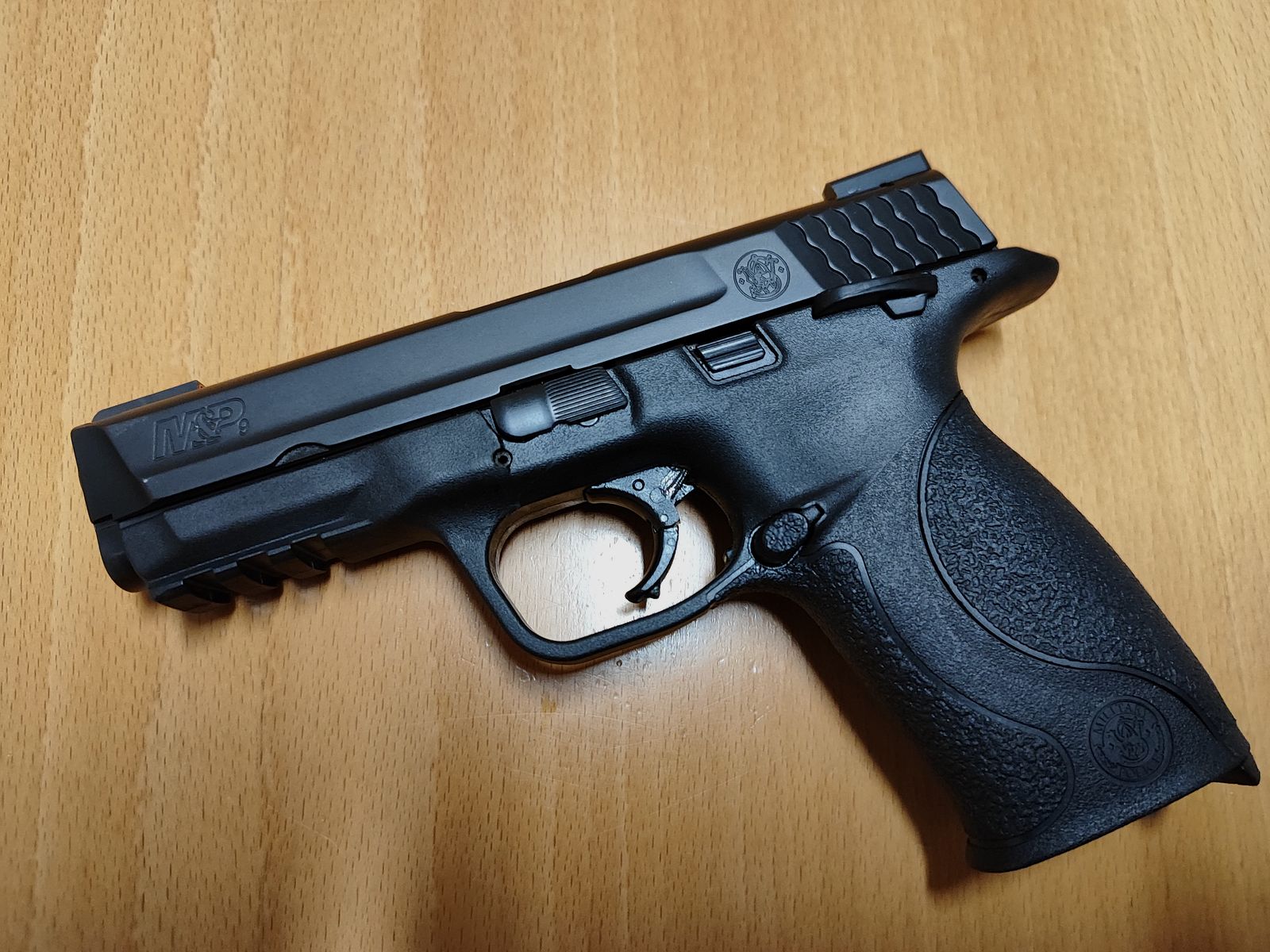 S&W M&P 9 , Kaliber 9mm Luger