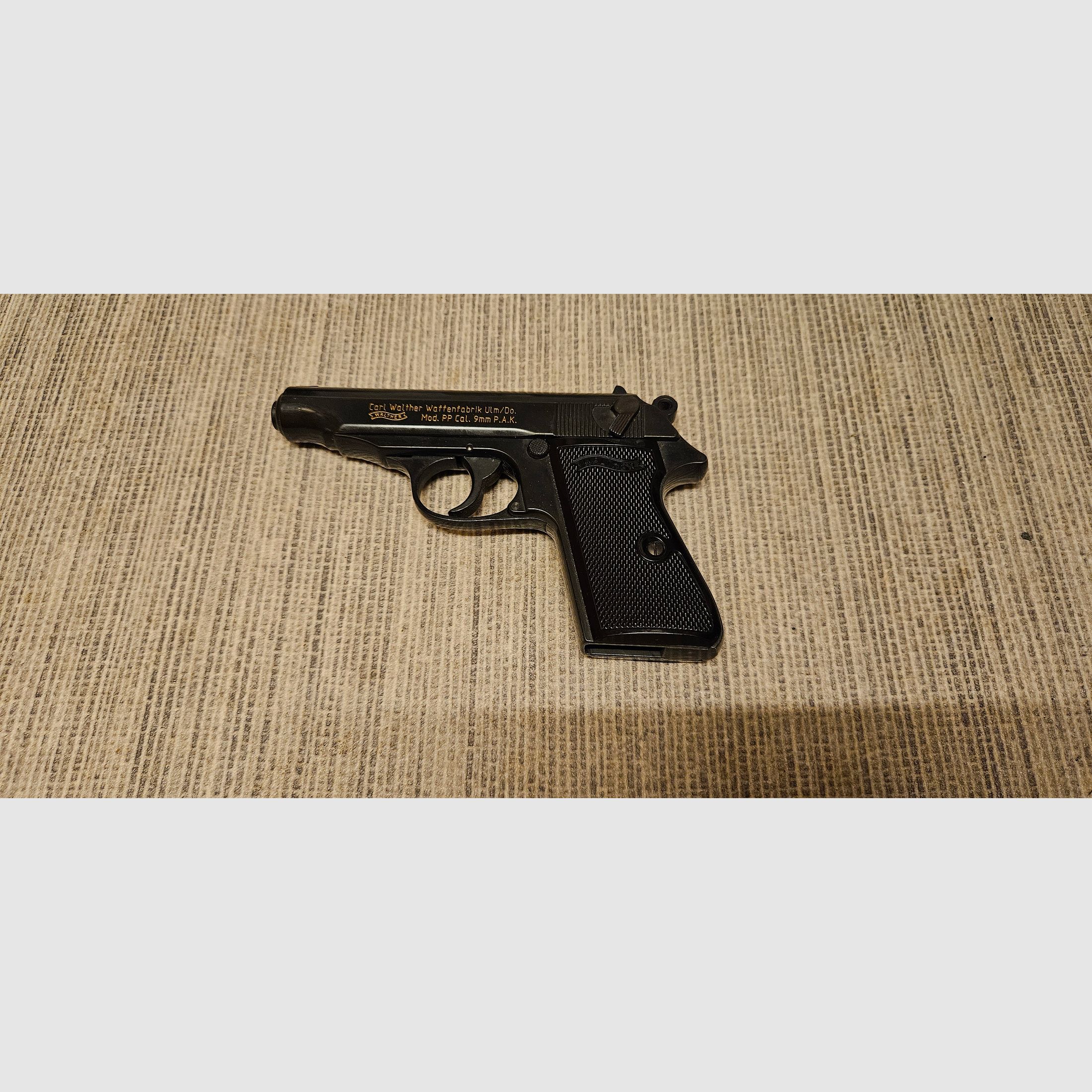 Walther PP- 9mm P.A.K. brüniert