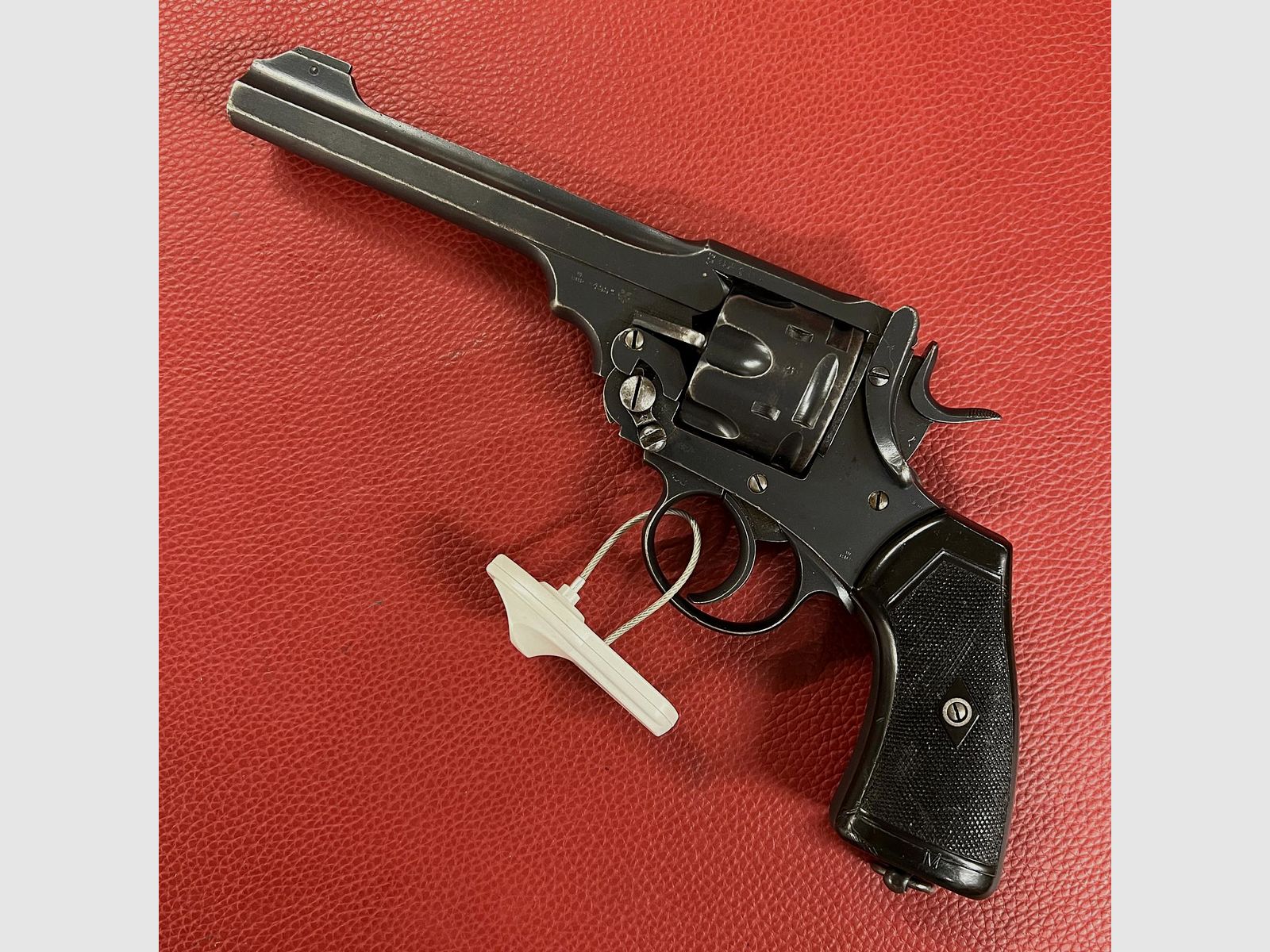 Webley & Scott Mark IV, Bild 1 von 3