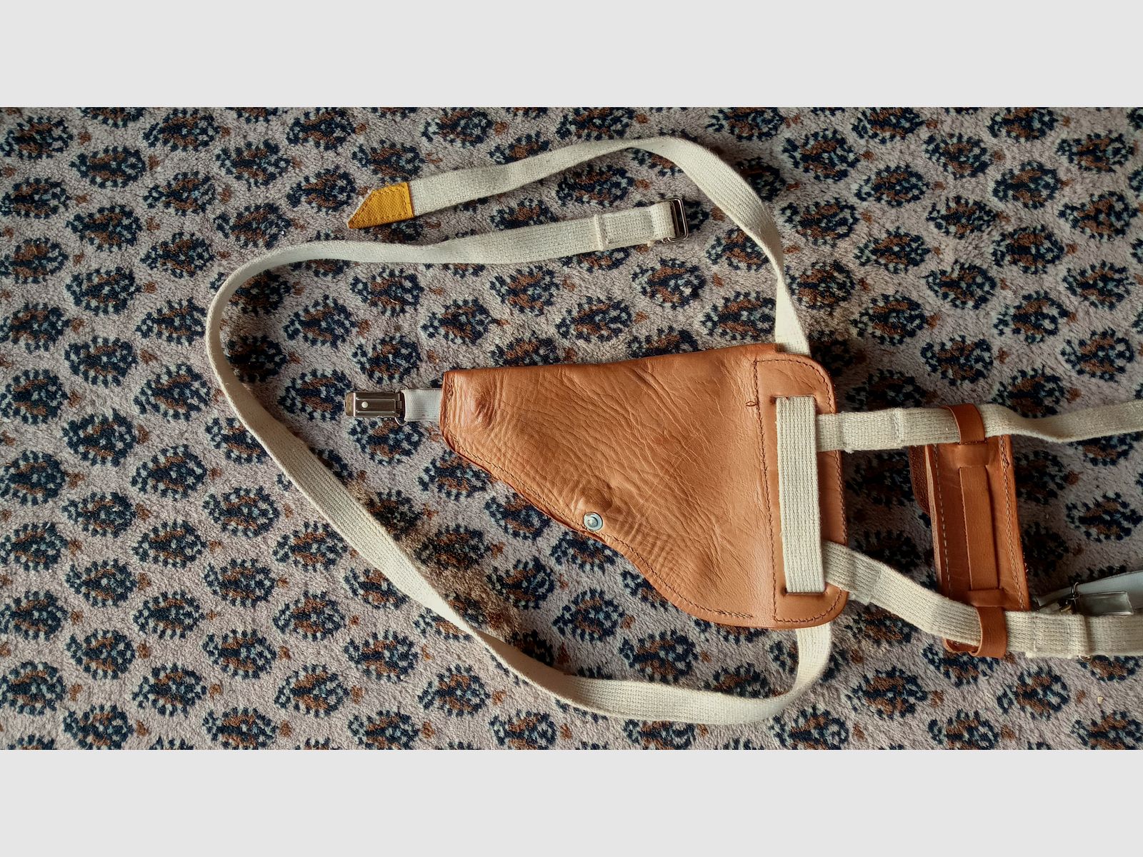 Original Stasi shoulder holster for the 5.45x18 pistol PSM / Good maintained condition // GDR / Leather