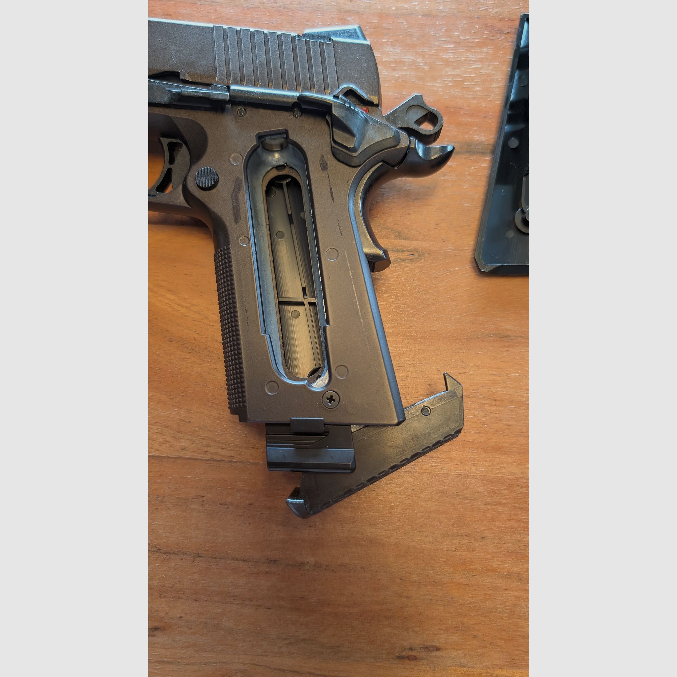 Sig Sauer 1911 Spartan CO2 Pistole 4,5 mm Stahl-BB
