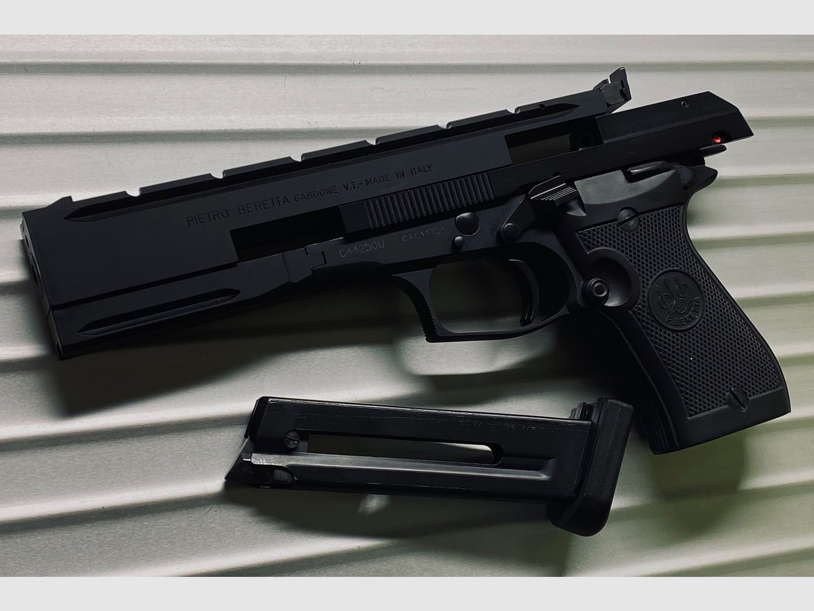 Beretta 87 Target 