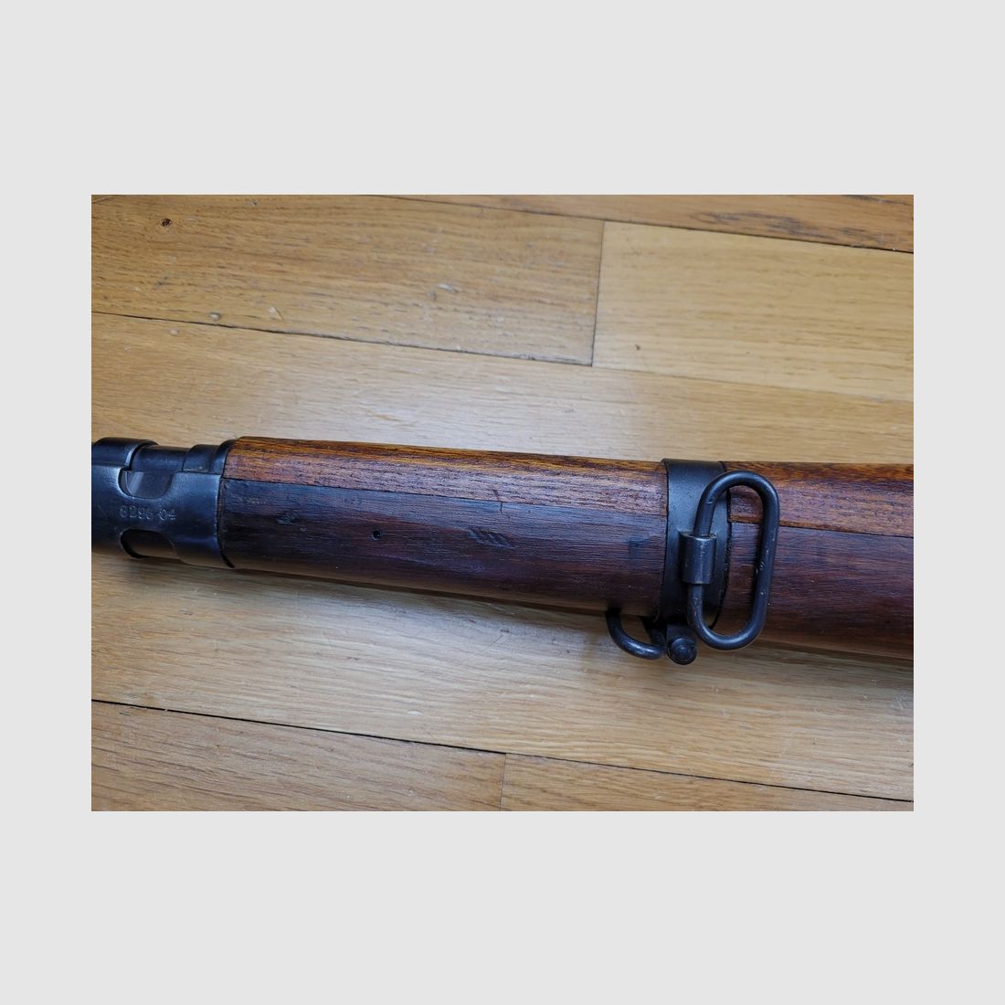 Schöner tschechischer Regulierungsgewehr VZ 24 – Kal. 8x57IS – Baujahr 1931 – in seiner Vorkriegs-Konfiguration erhalten – sehr guter Lauf und sehr gutes Holz – TBE, Bild 8 von 22