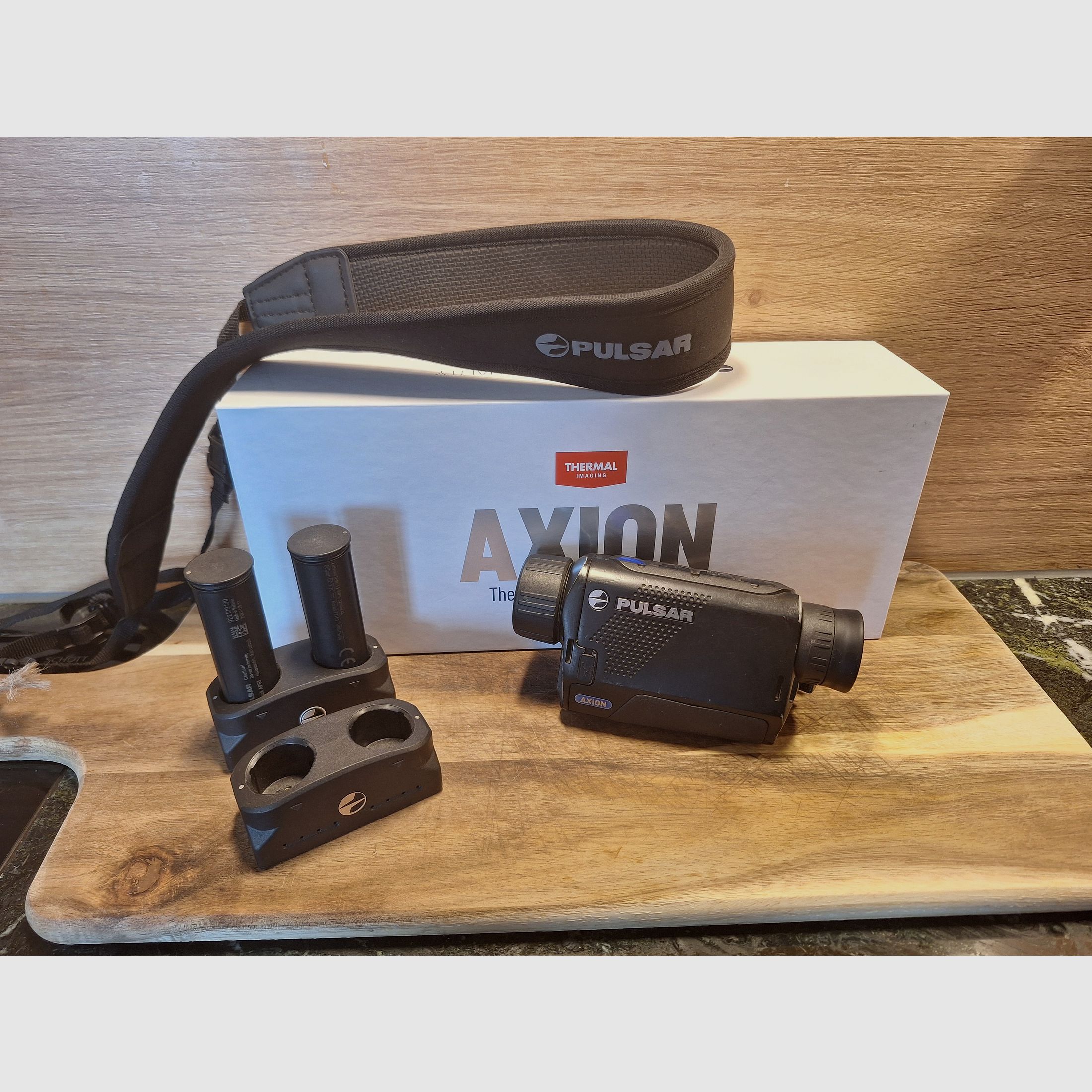 Pulsar Axion XM30S thermal imaging camera