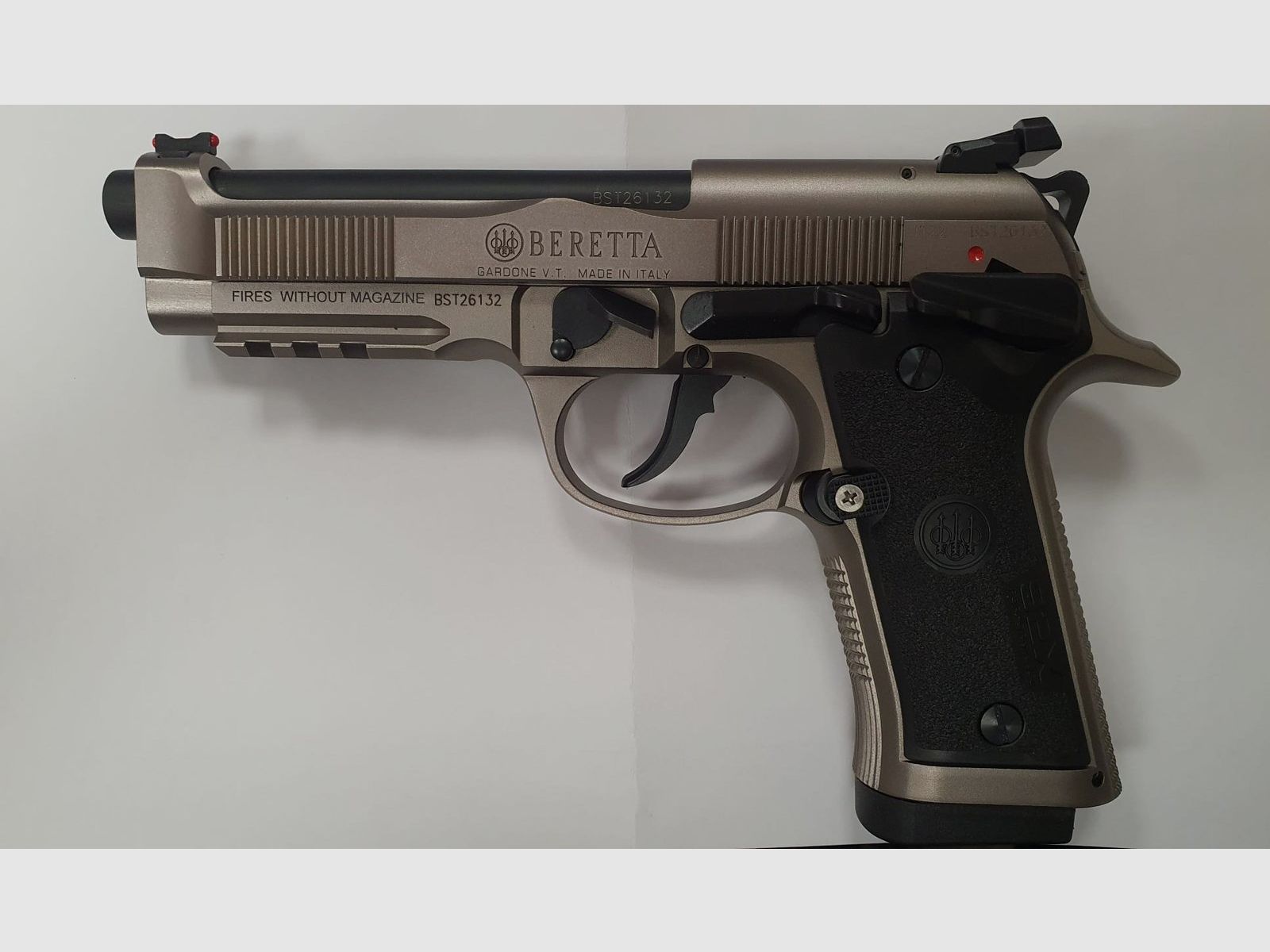 Pistolet BERETTA 92X PERFORMANCE kal. 9 MM używany, zdjęcie 3 z 5