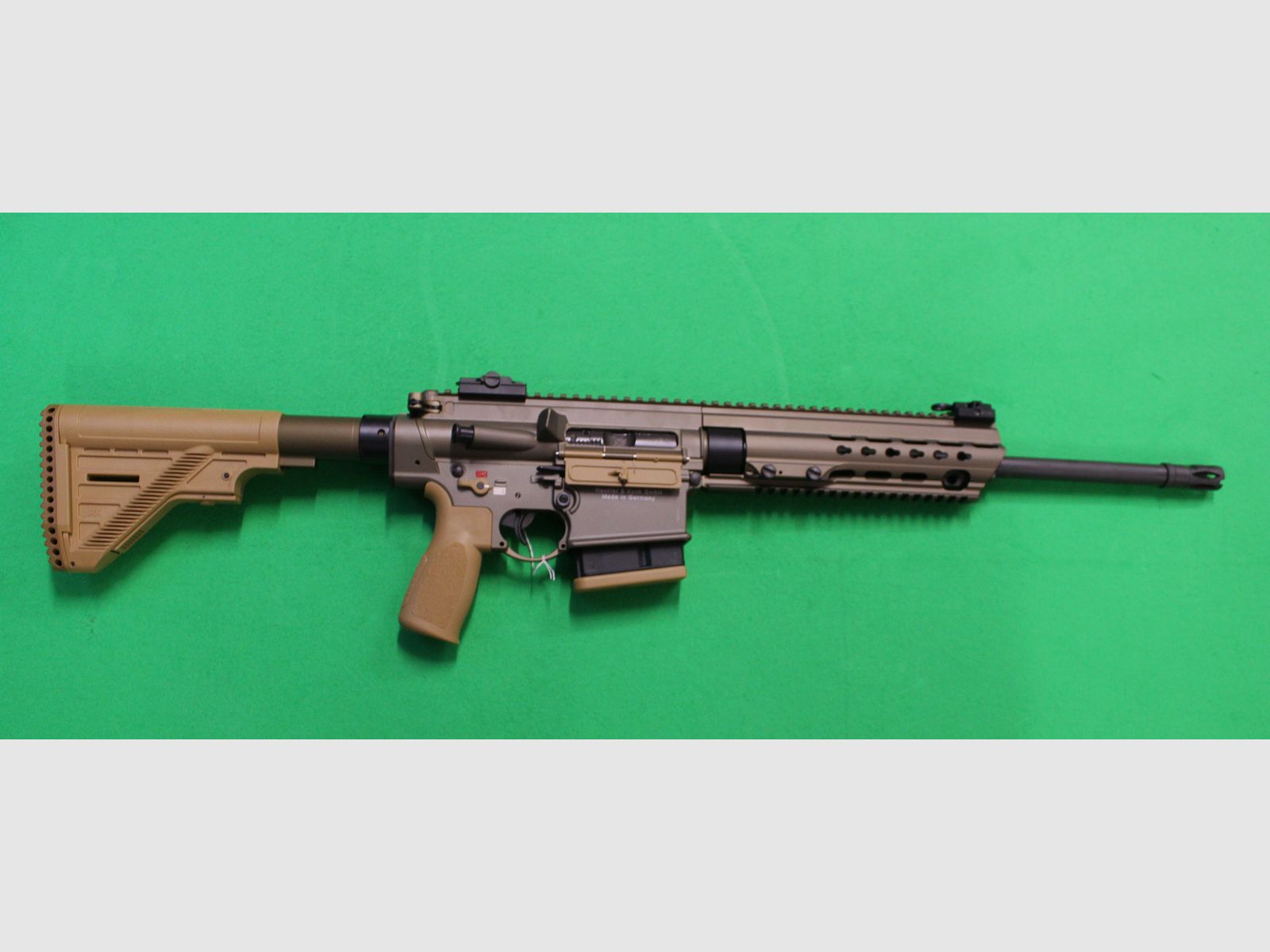 H&K MR308 RAL8000 Sand