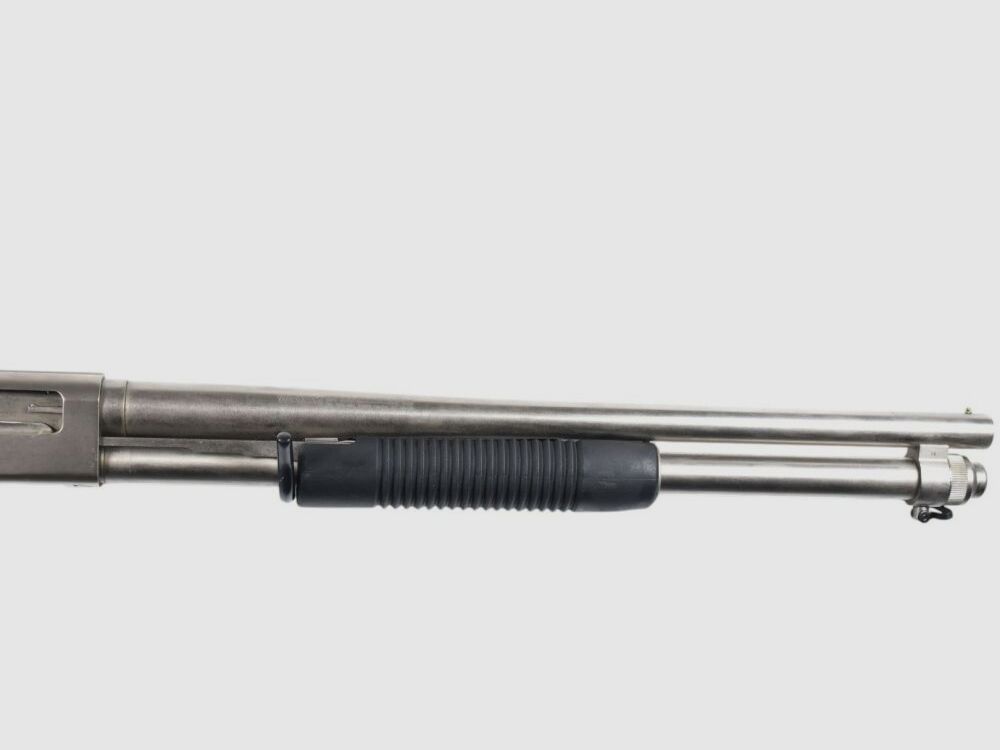 Mossberg 590 Mariner