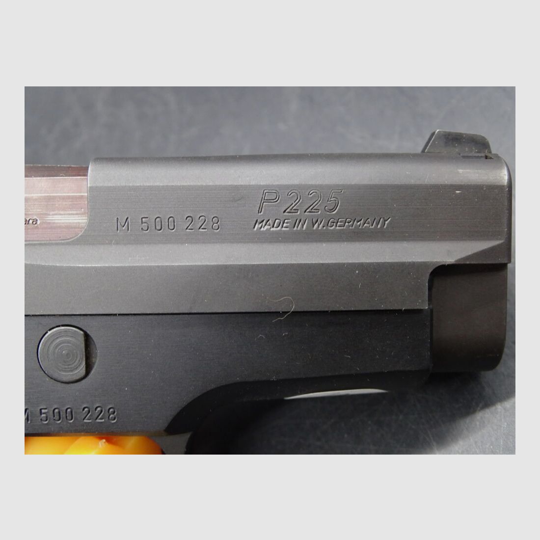 SIG Sauer P225 calibre 9mm Luger P225