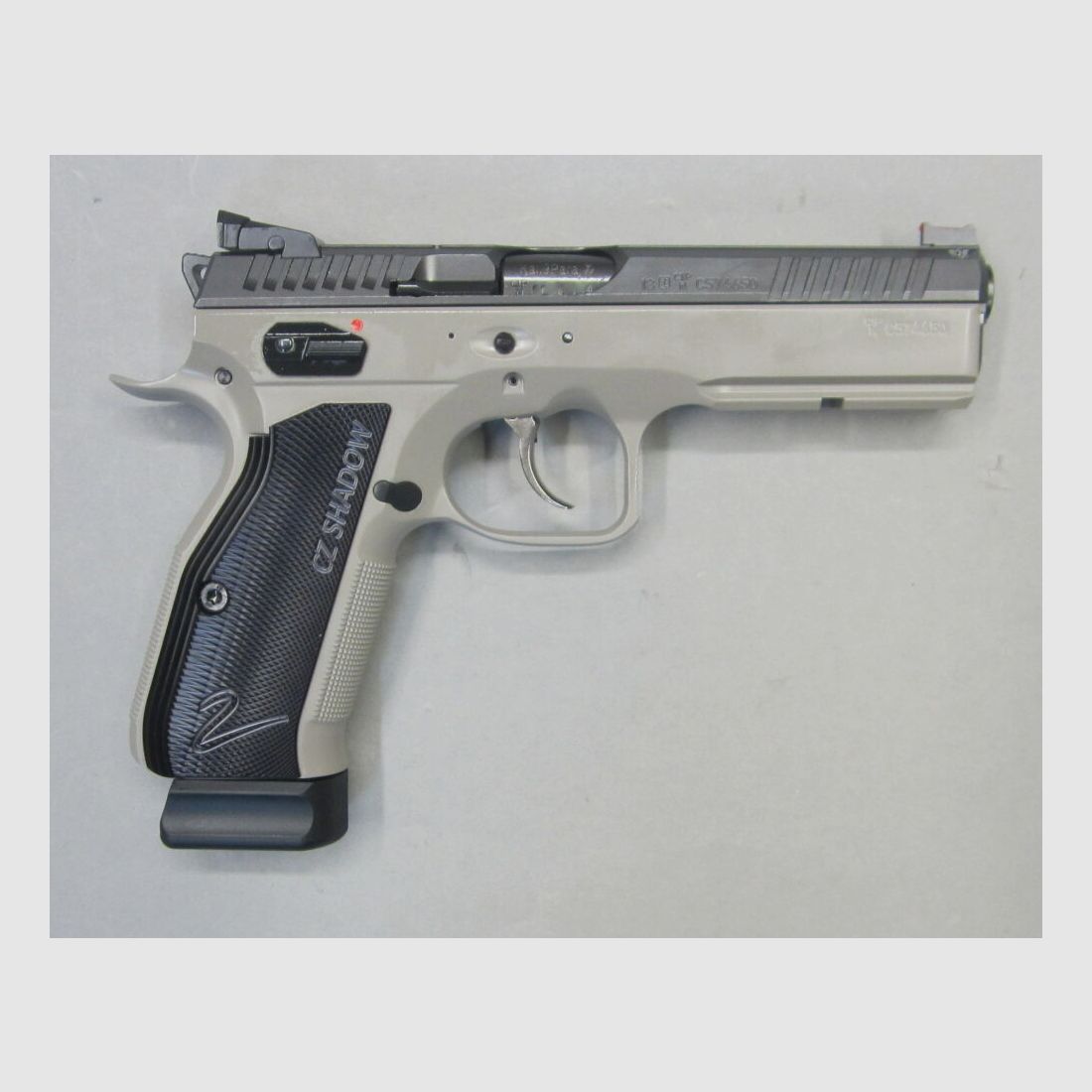 CZ Shadow Shadow II Gris Urbain