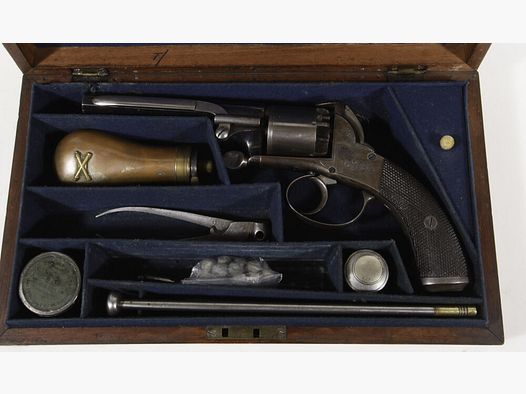 Originaler Perkussionsrevolver R. Jones Liverpool im Kasten  Artikel 15856