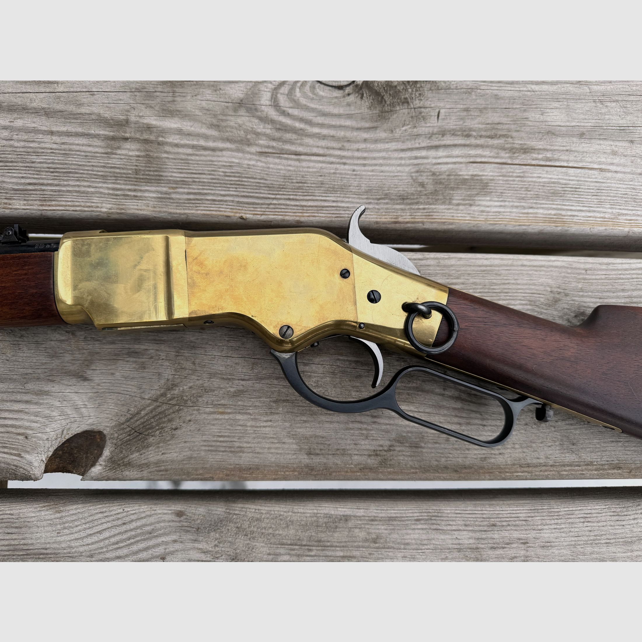 Henry Mod. 66 Carbine Hege-Uberti in .22lfB, als nieuw