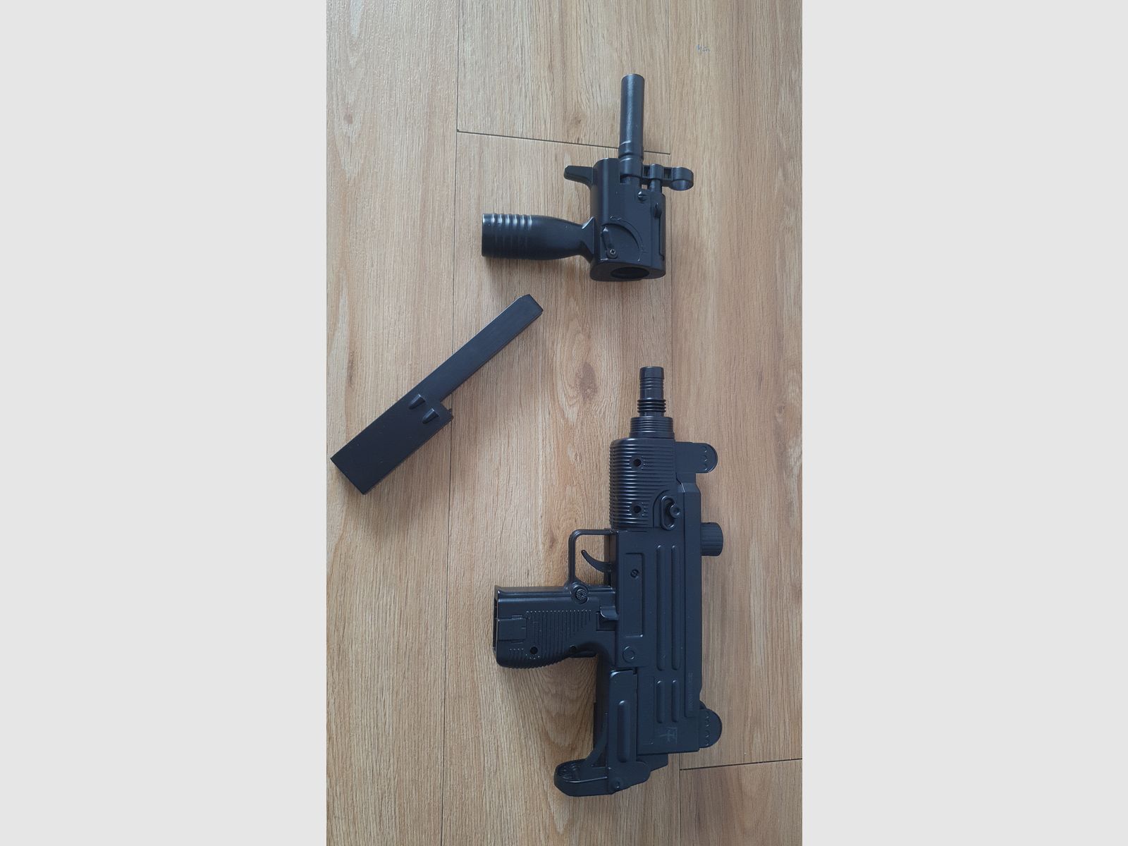 Airsoft Uzi 1 Joule ca Federdruck 