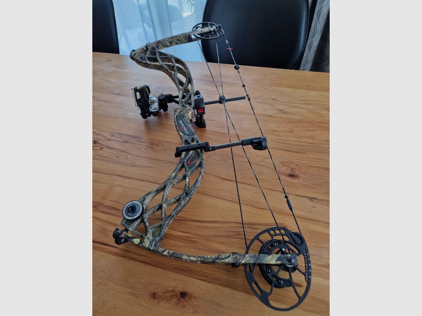 Compoundbogen Bowtech Carbon Zion